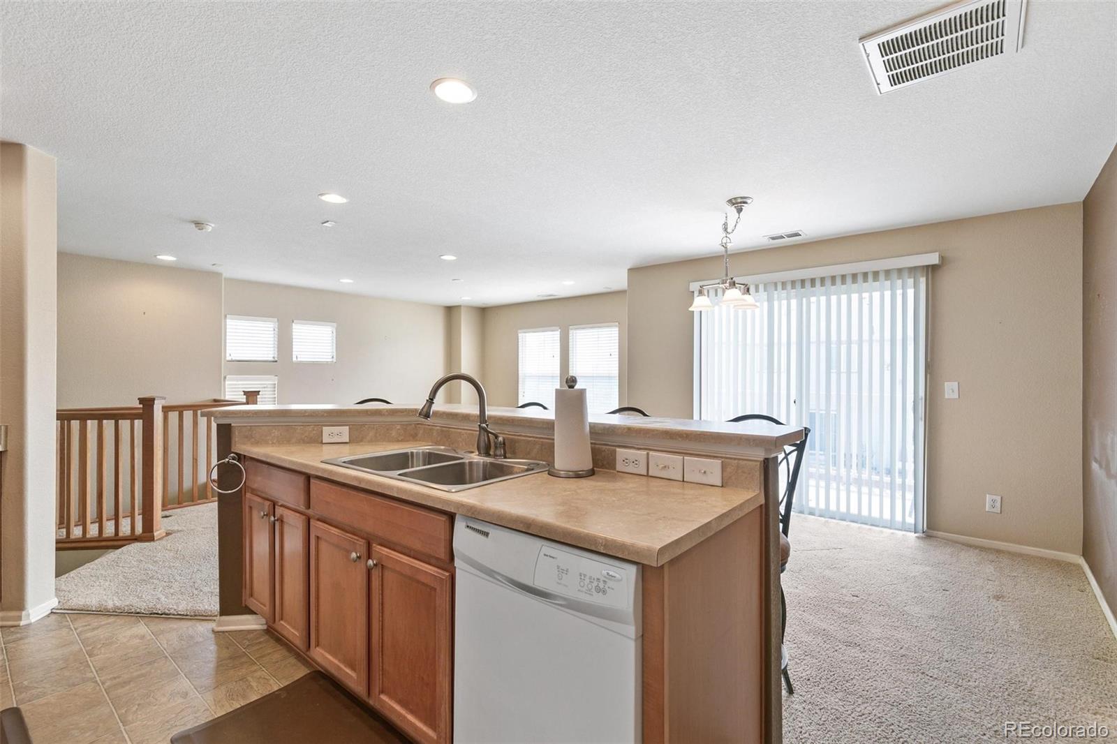 MLS Image #11 for 11922  oak hill way f,commerce city, Colorado
