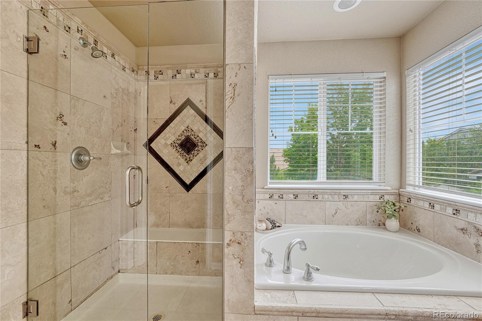 MLS Image #28 for 24070 e hawaii place,aurora, Colorado