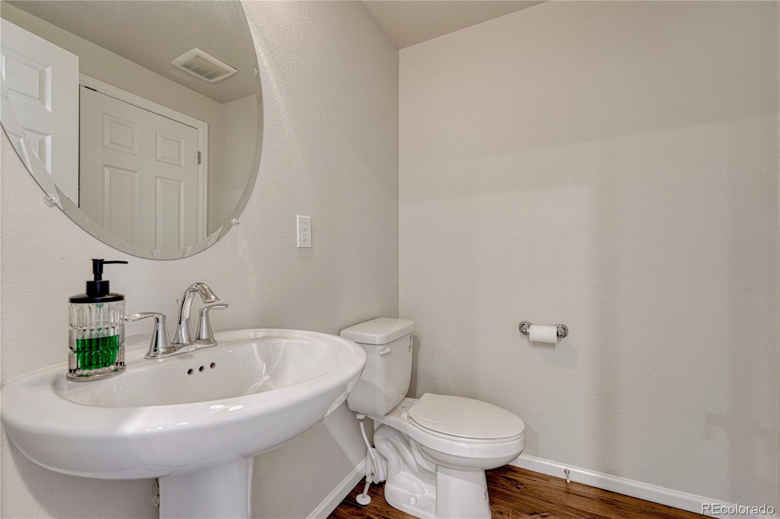 MLS Image #12 for 19278 e 64th place,denver, Colorado