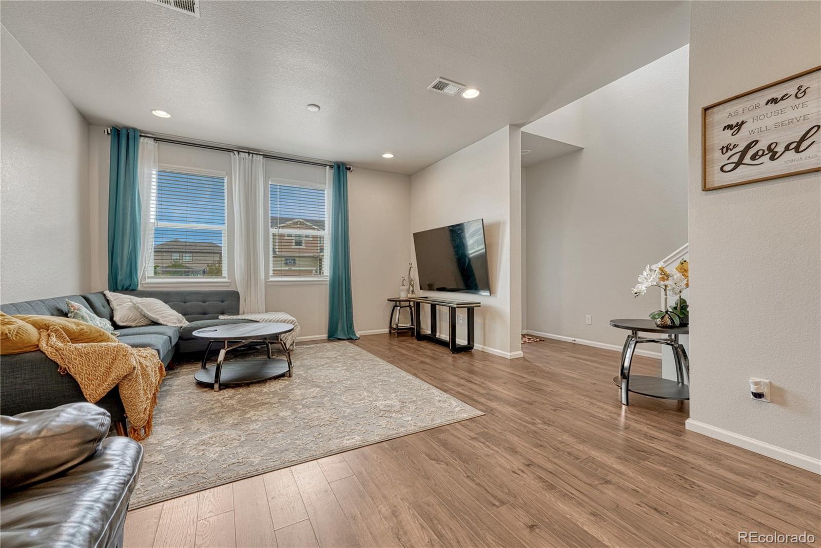 MLS Image #6 for 19278 e 64th place,denver, Colorado