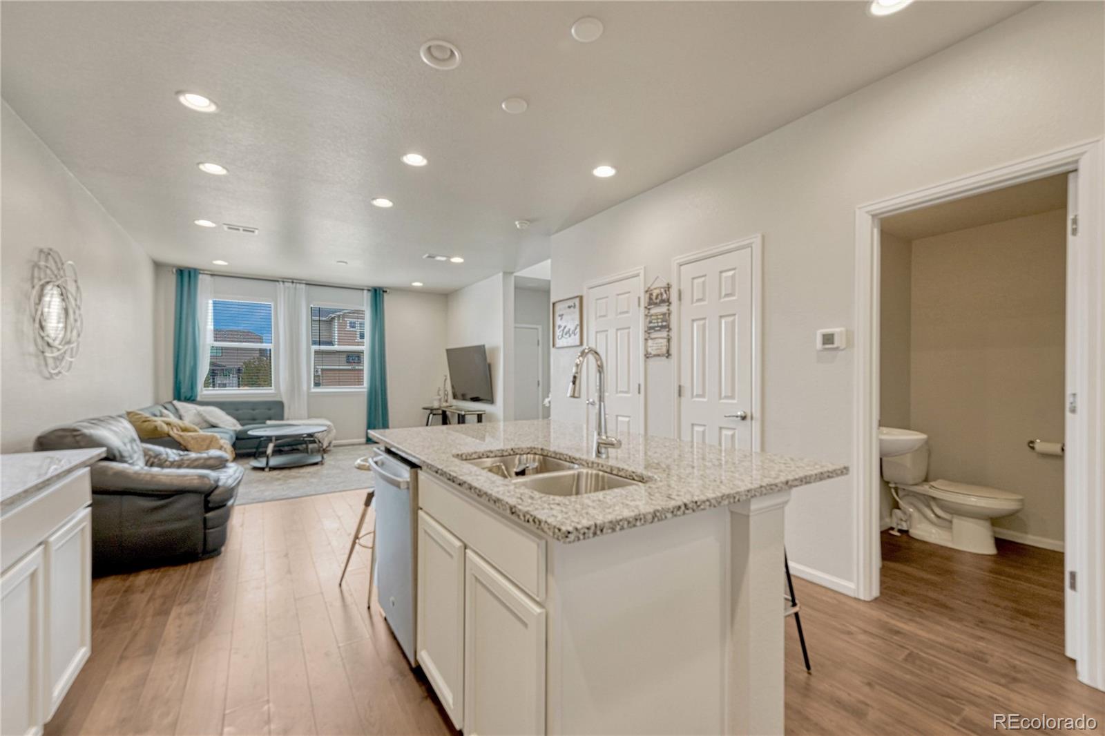 MLS Image #9 for 19278 e 64th place,denver, Colorado