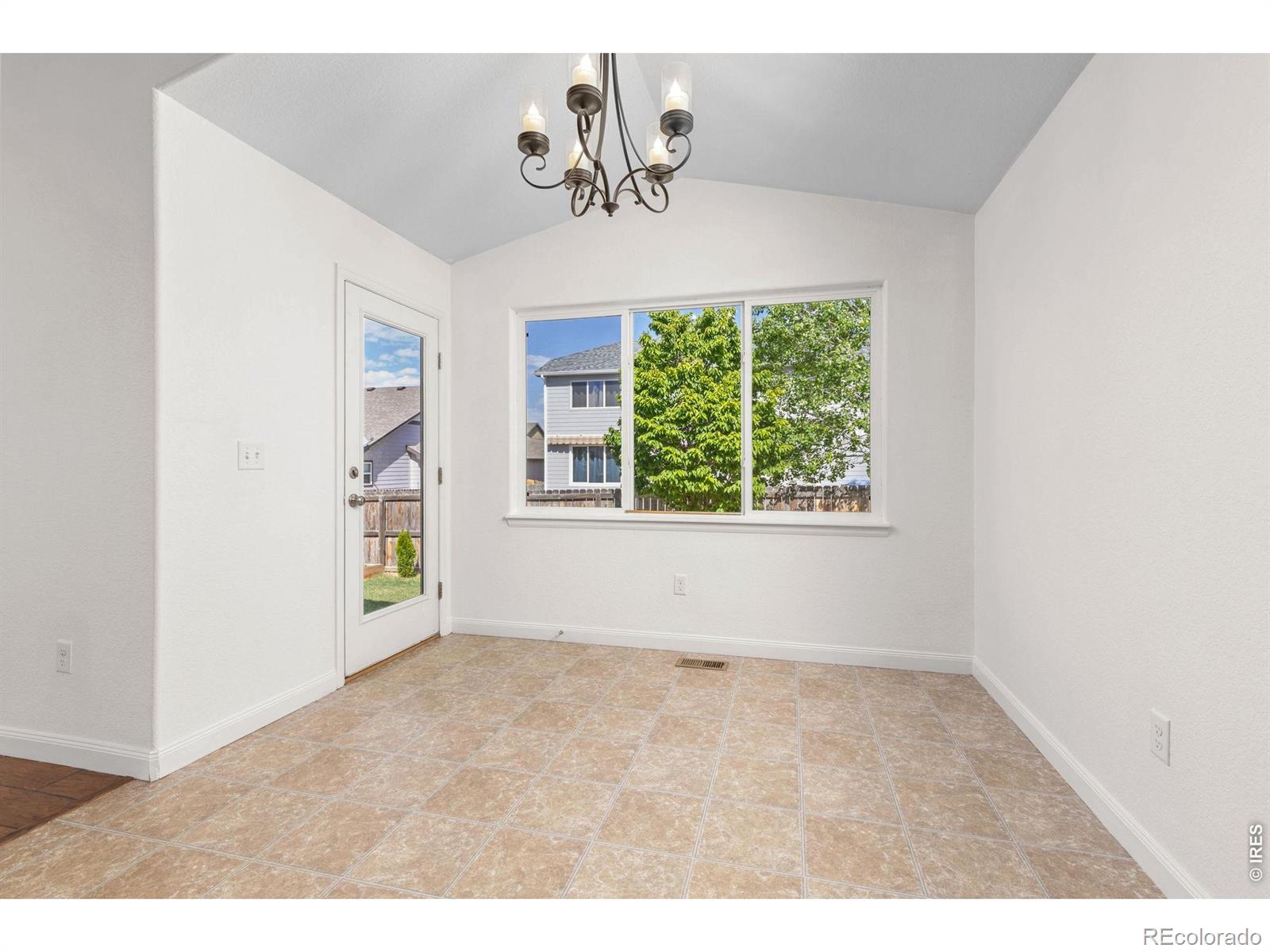 MLS Image #11 for 471  homestead lane,johnstown, Colorado