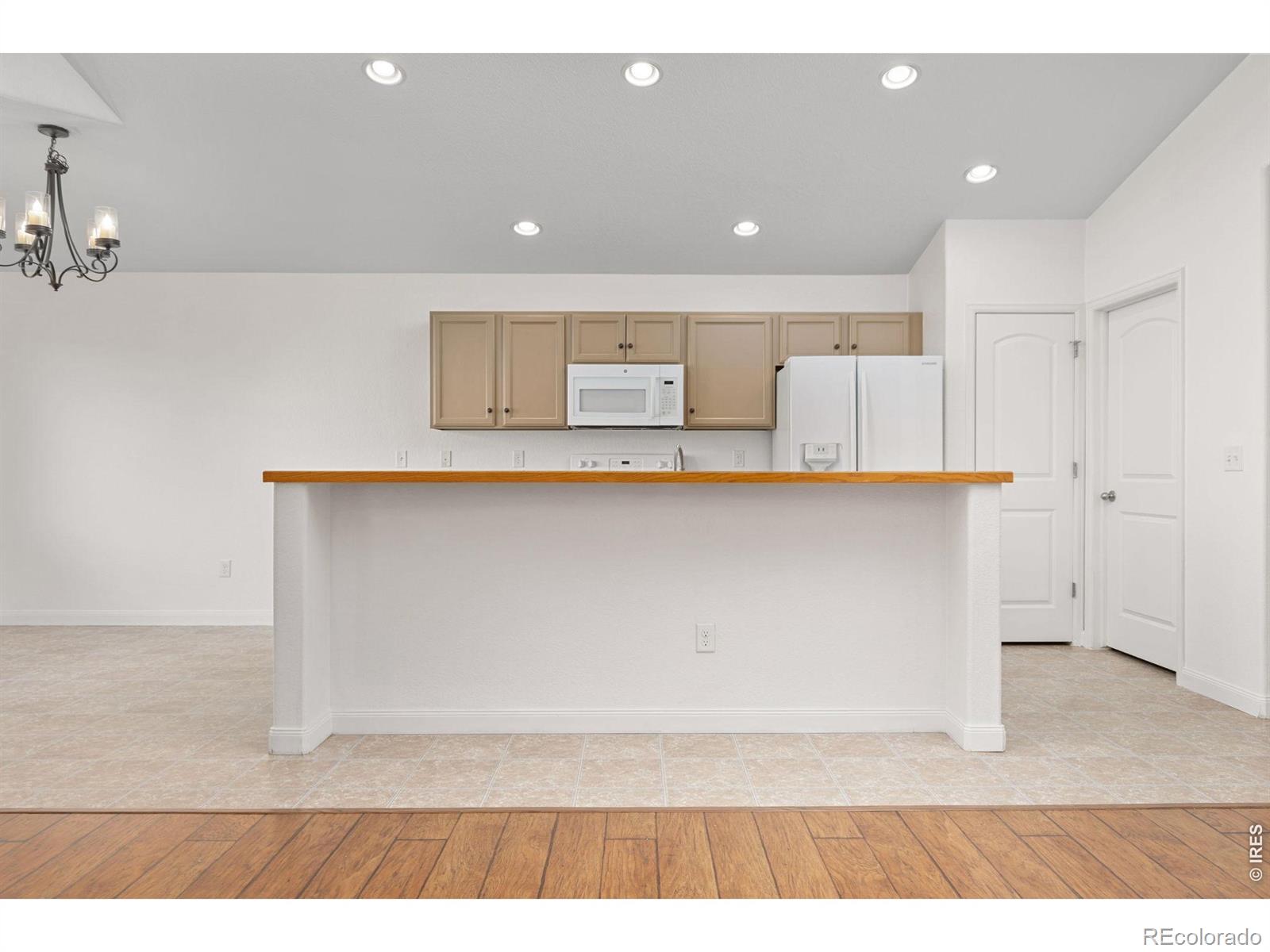 MLS Image #9 for 471  homestead lane,johnstown, Colorado