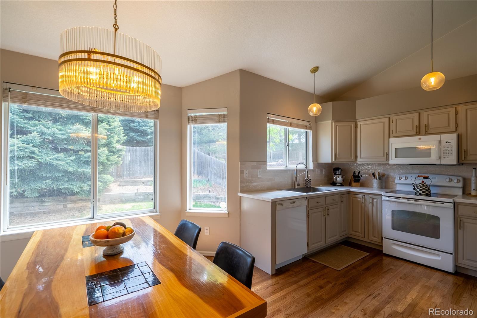 MLS Image #8 for 12072 w 84th place,arvada, Colorado