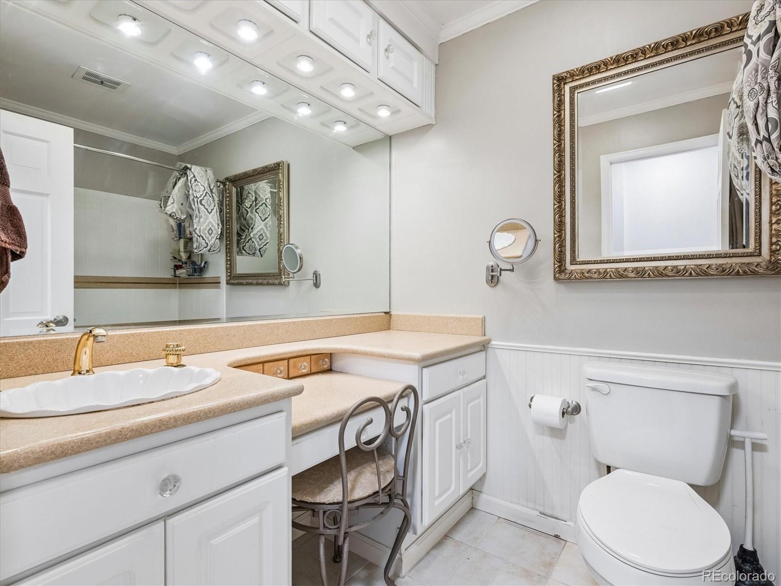 MLS Image #18 for 7666 s cedar circle,littleton, Colorado