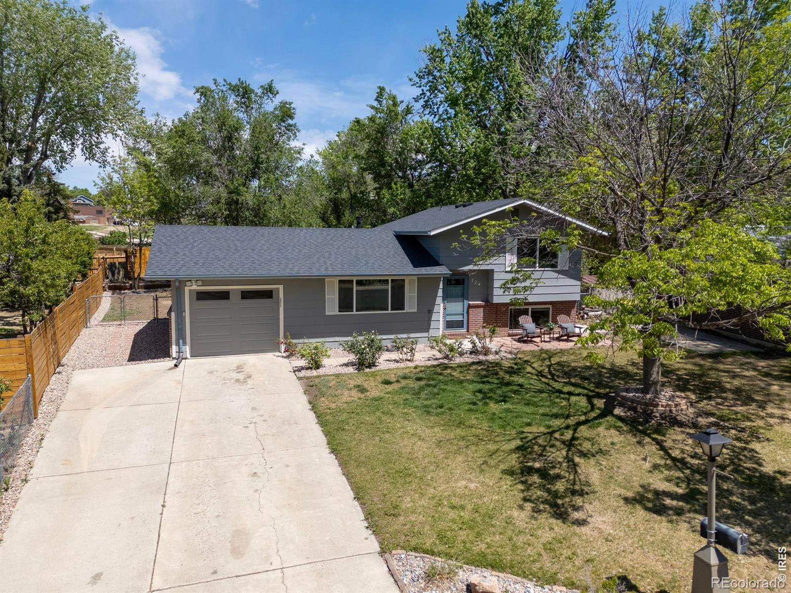 MLS Image #3 for 724  hubbard drive,longmont, Colorado