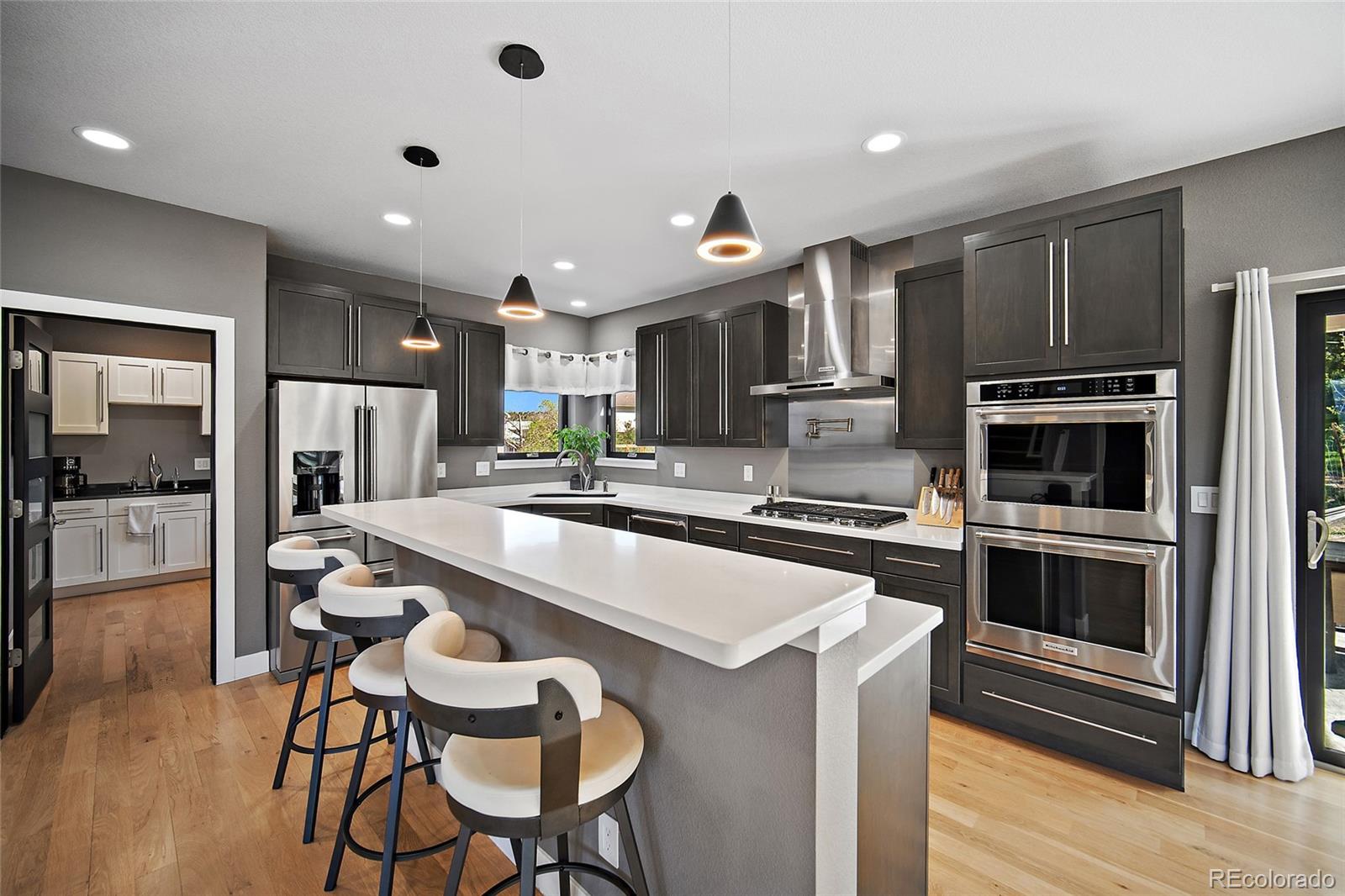 MLS Image #14 for 3425  palmer hill court,colorado springs, Colorado