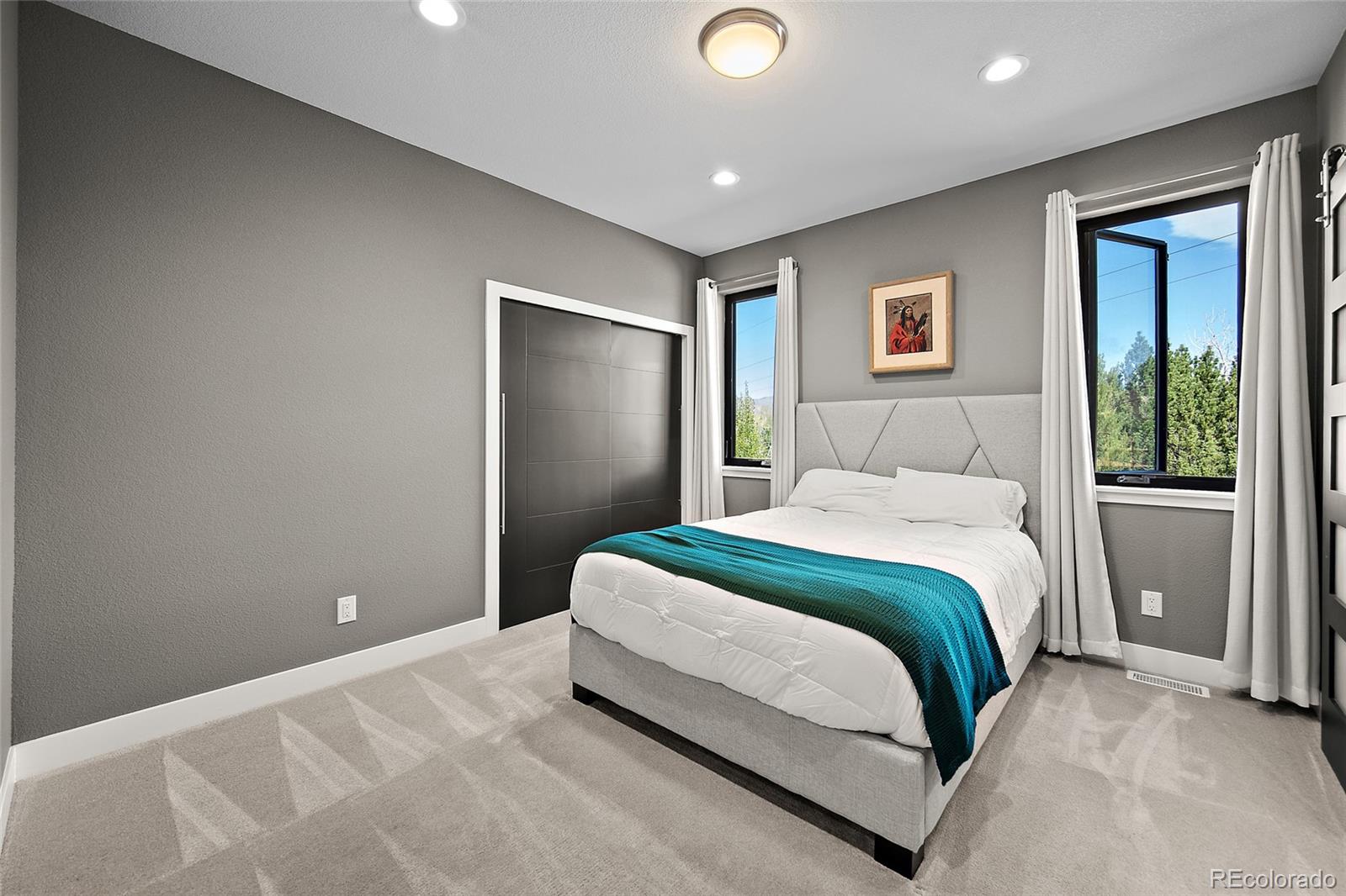MLS Image #19 for 3425  palmer hill court,colorado springs, Colorado