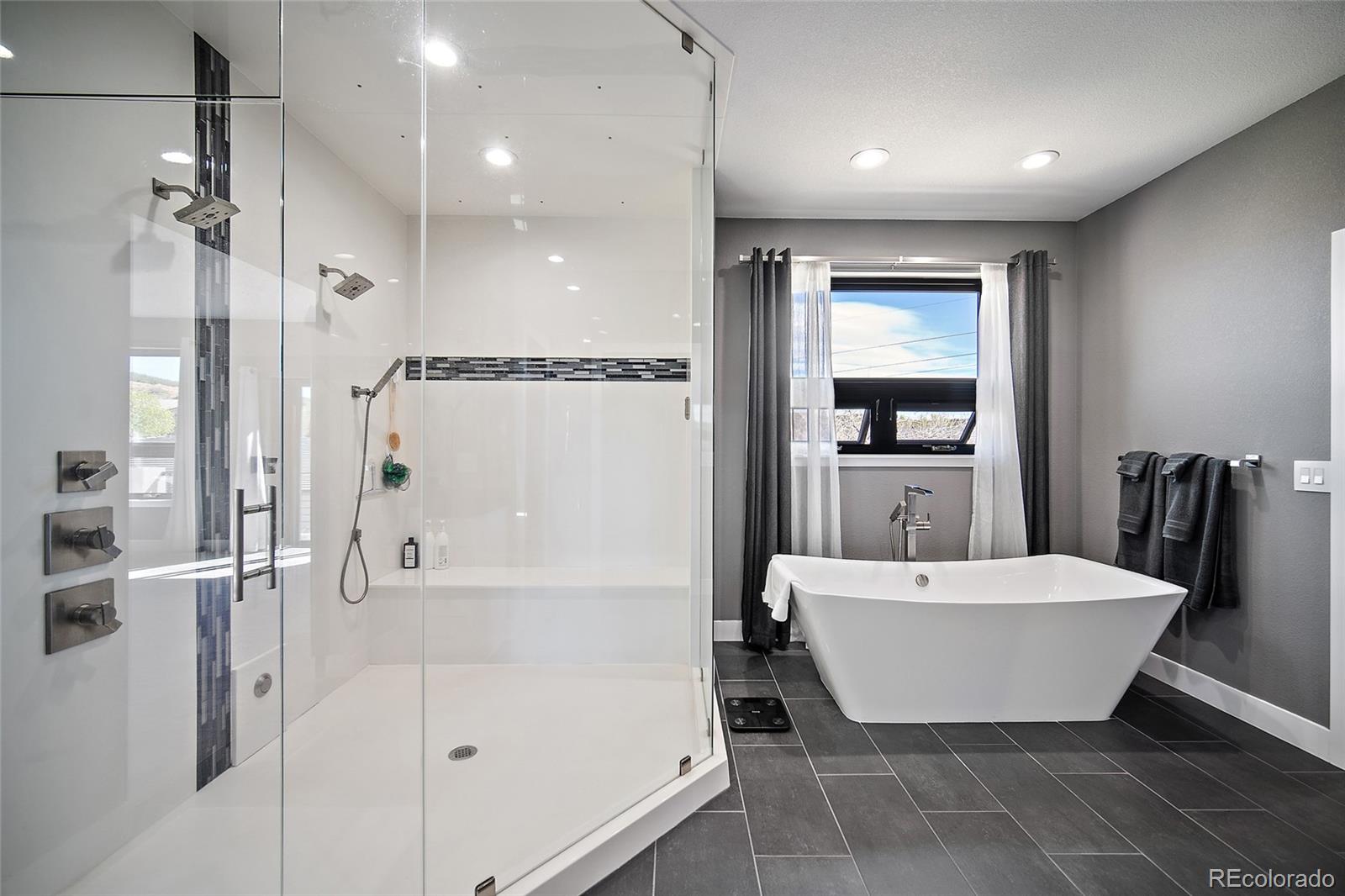 MLS Image #32 for 3425  palmer hill court,colorado springs, Colorado