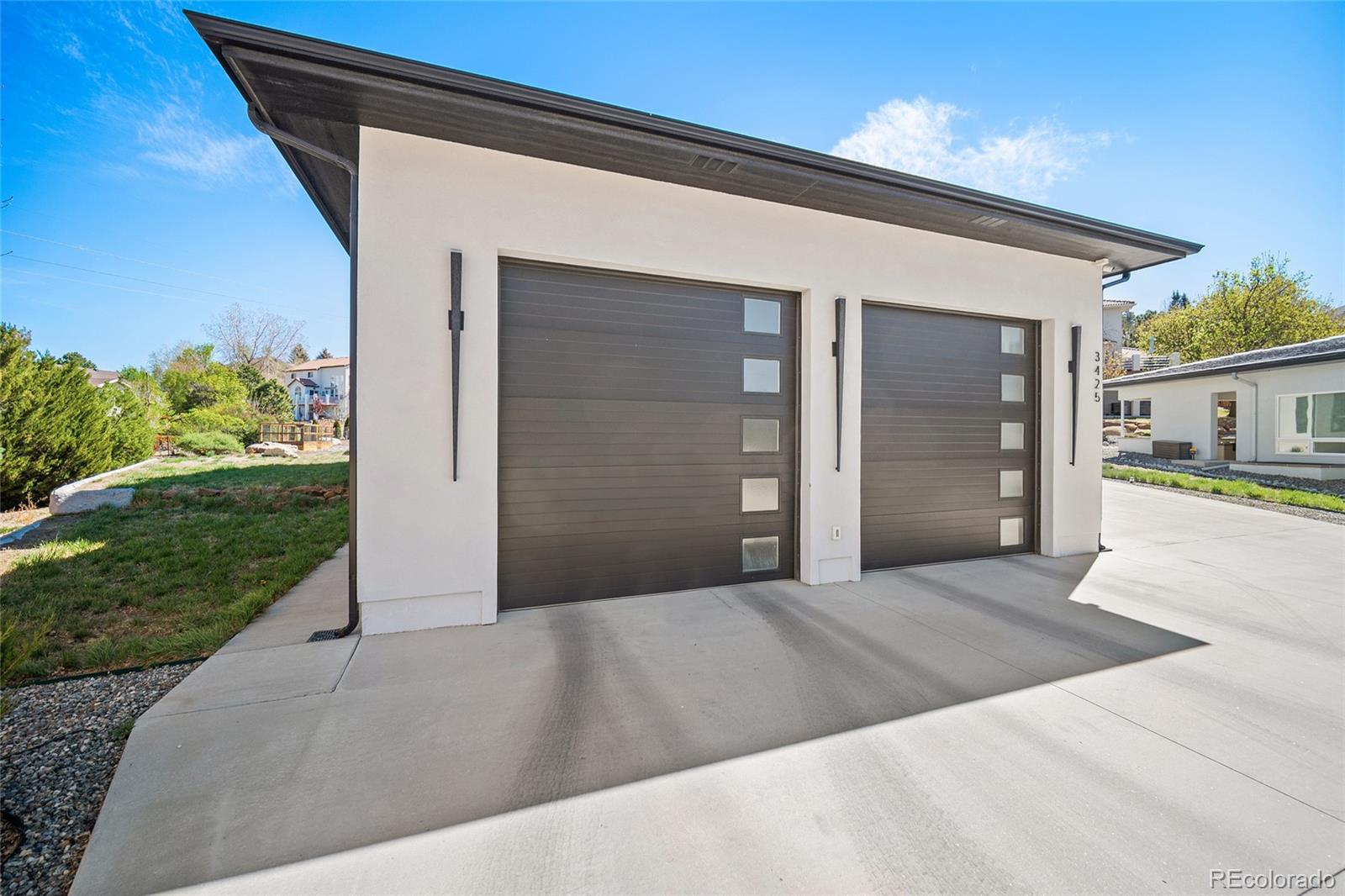 MLS Image #4 for 3425  palmer hill court,colorado springs, Colorado