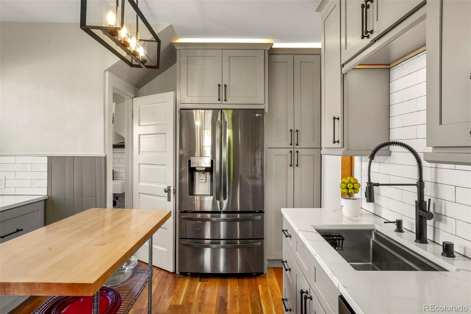 MLS Image #10 for 2363  grape street,denver, Colorado