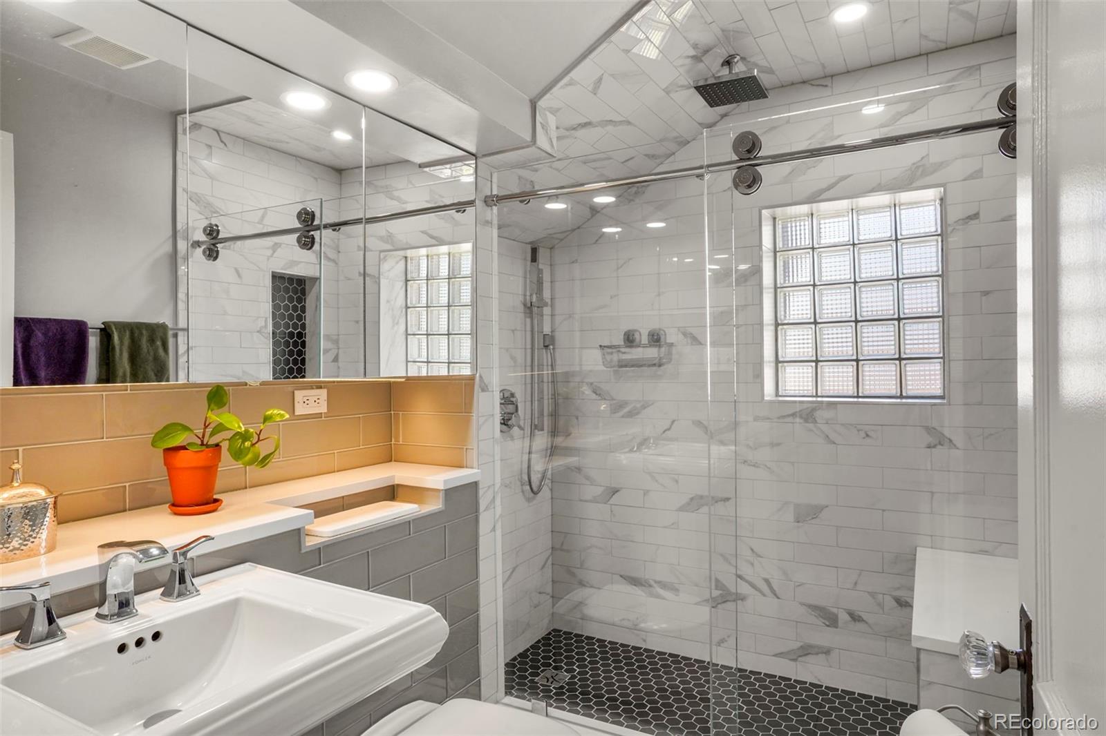 MLS Image #22 for 2363  grape street,denver, Colorado