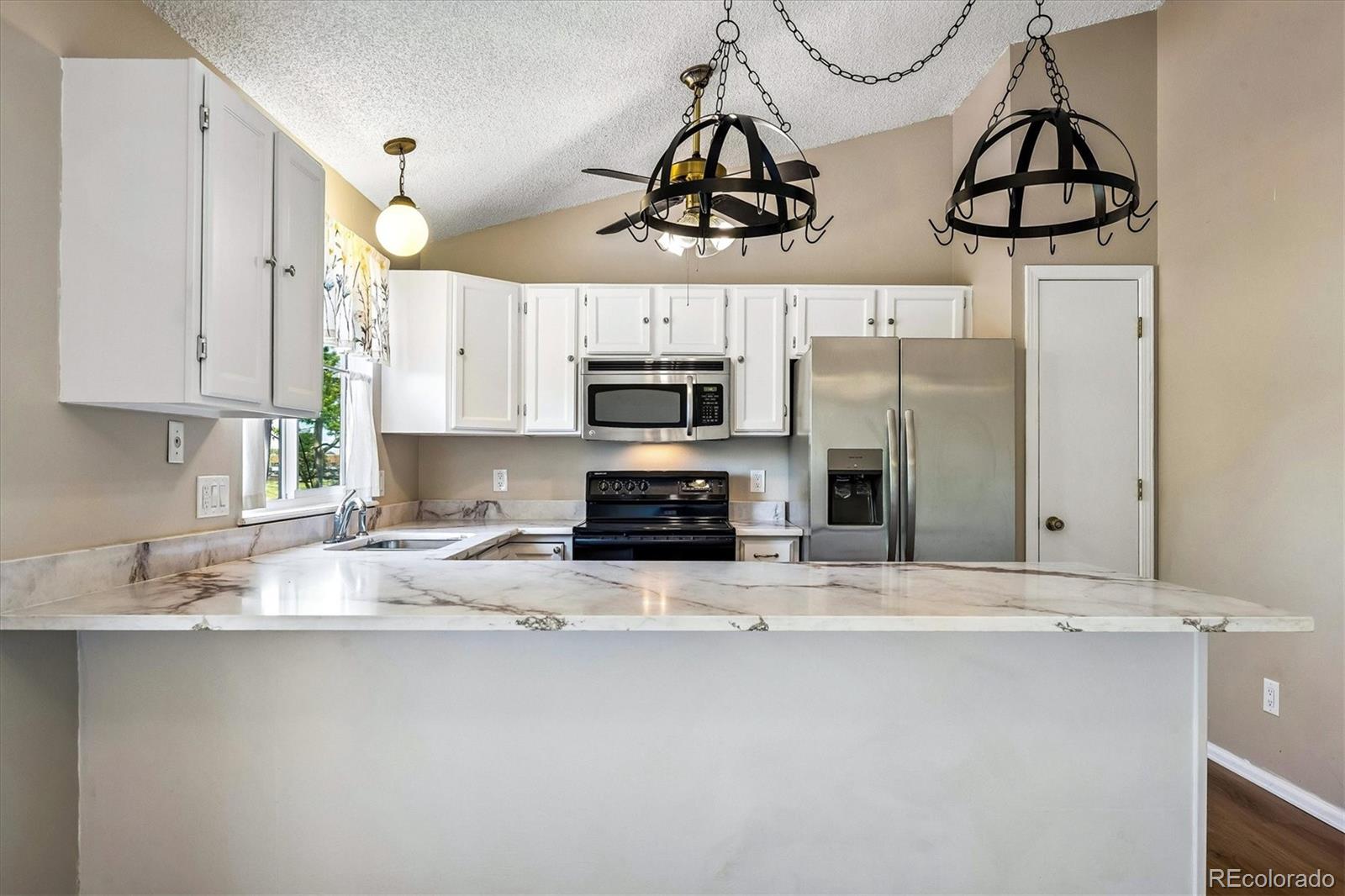 MLS Image #2 for 661 s jasper street,aurora, Colorado
