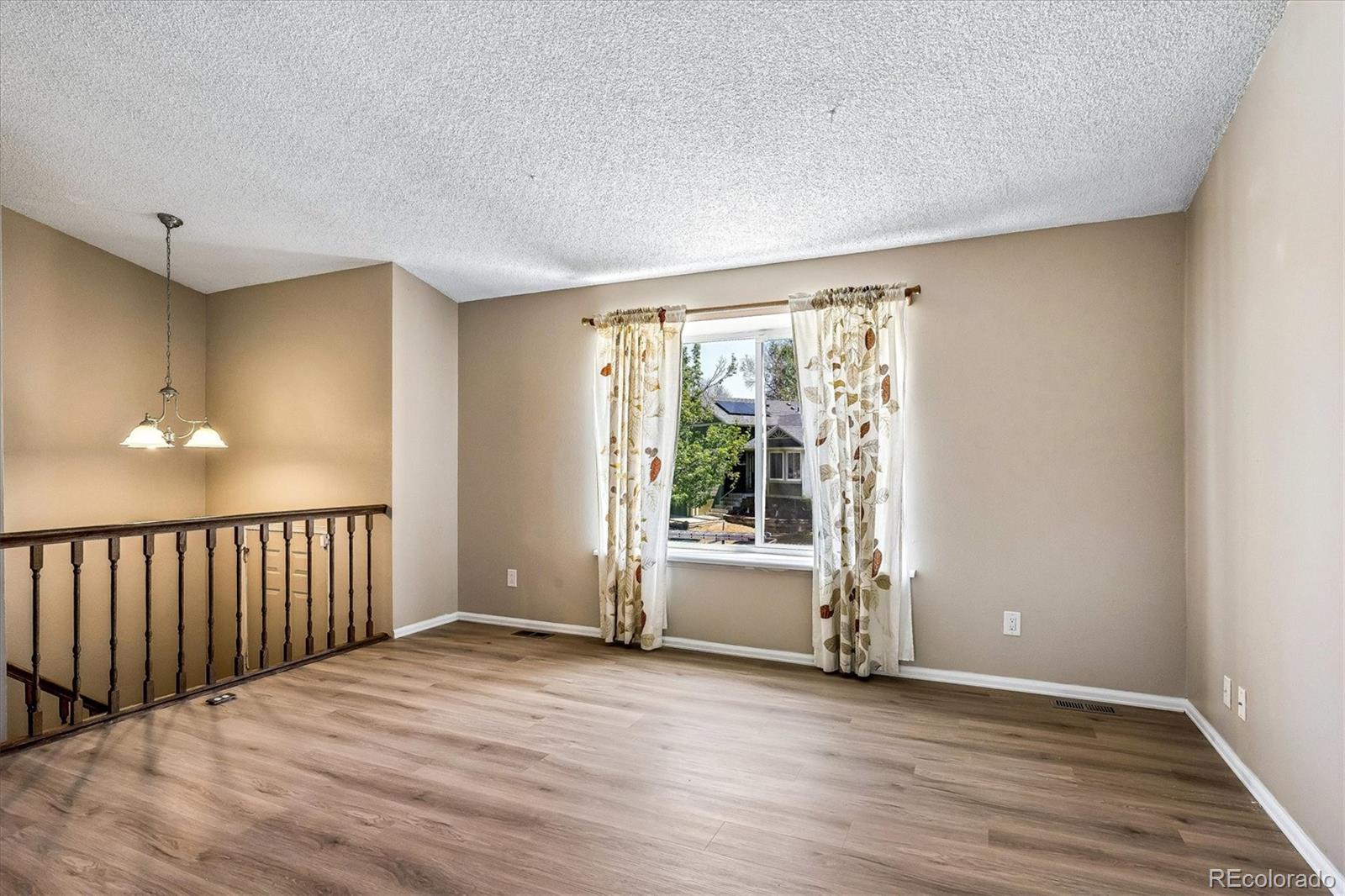 MLS Image #6 for 661 s jasper street,aurora, Colorado