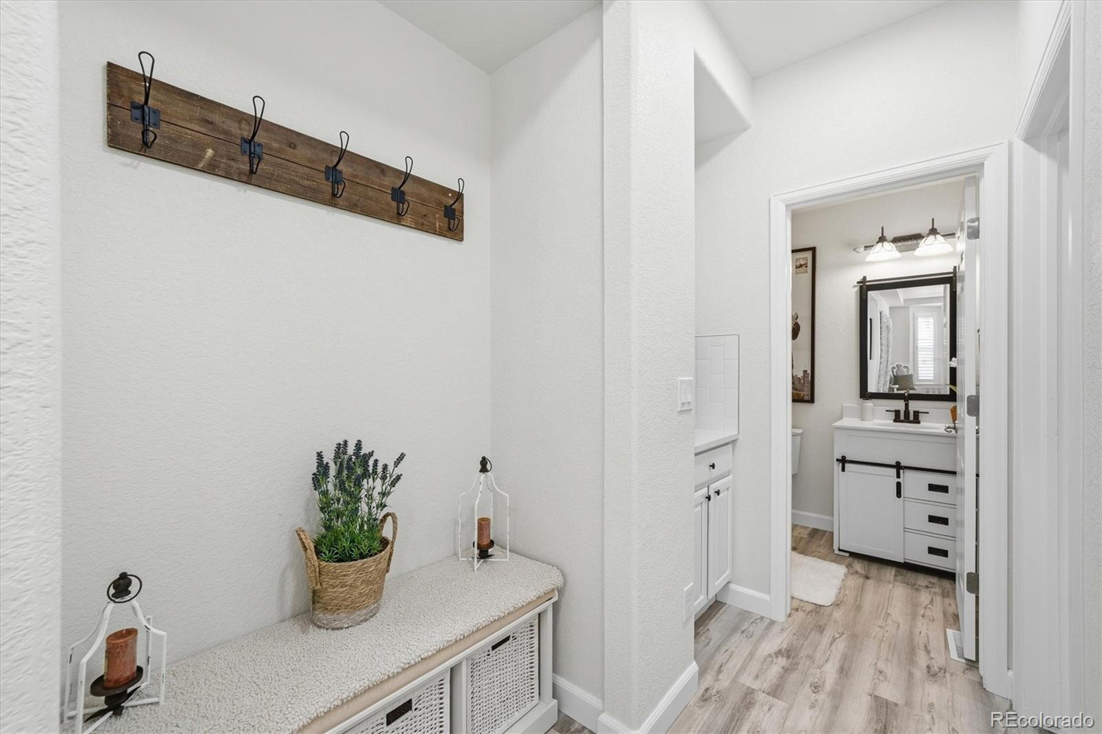 MLS Image #15 for 27046 e irish avenue,aurora, Colorado