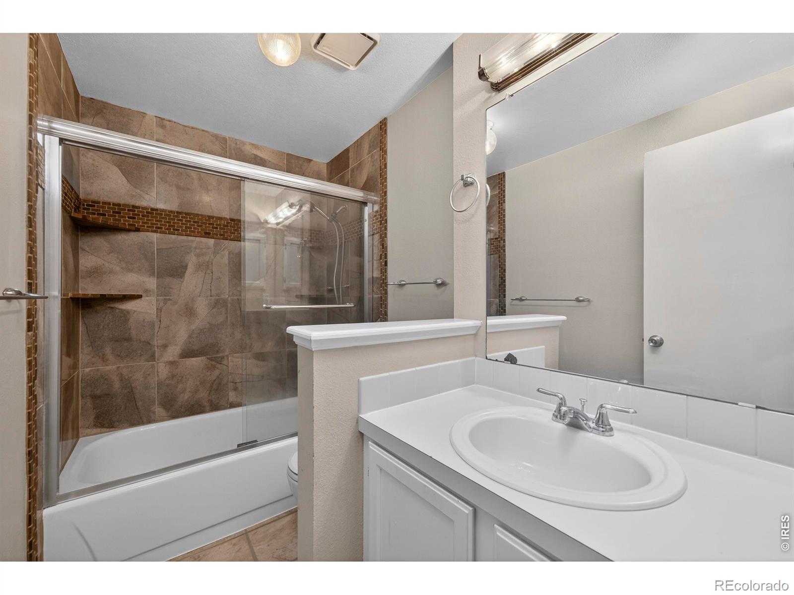 MLS Image #19 for 4535  seaway circle,fort collins, Colorado