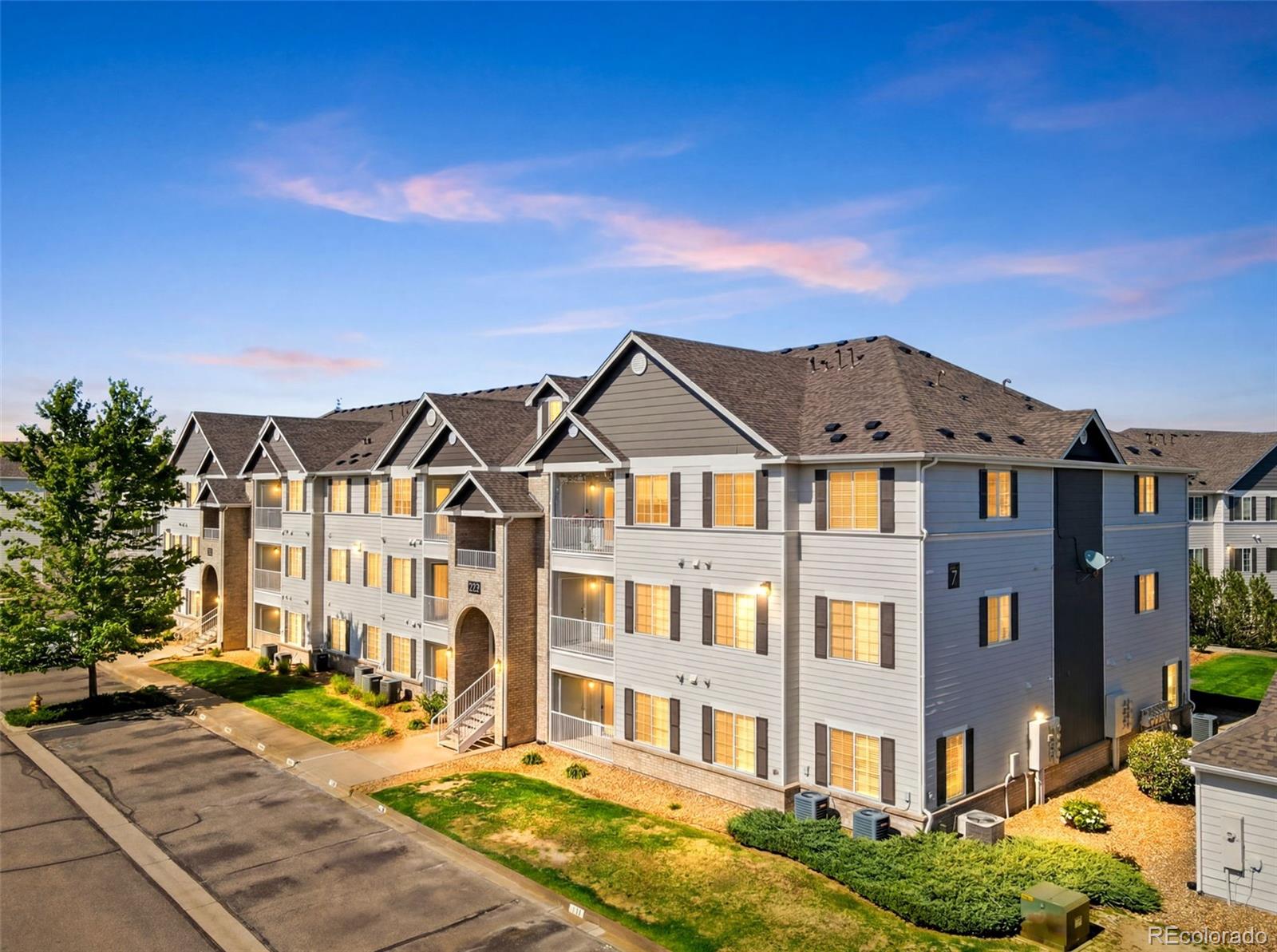 MLS Image #0 for 15700 e jamison drive,englewood, Colorado