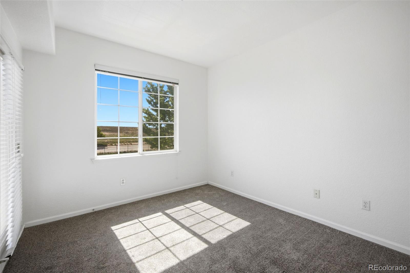 MLS Image #14 for 15700 e jamison drive,englewood, Colorado