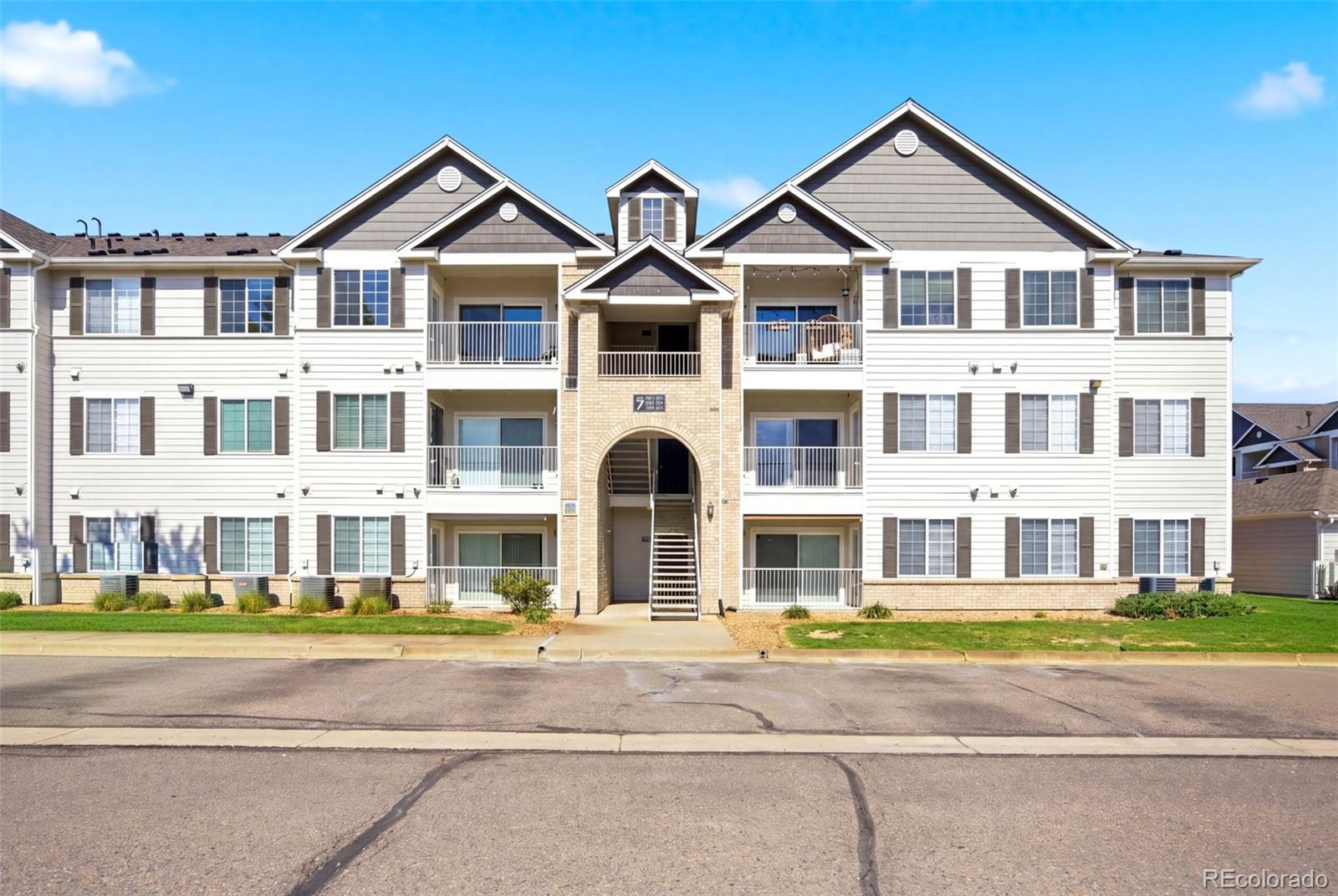 MLS Image #28 for 15700 e jamison drive,englewood, Colorado