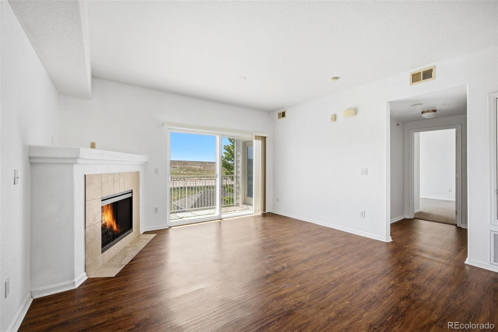 MLS Image #4 for 15700 e jamison drive,englewood, Colorado