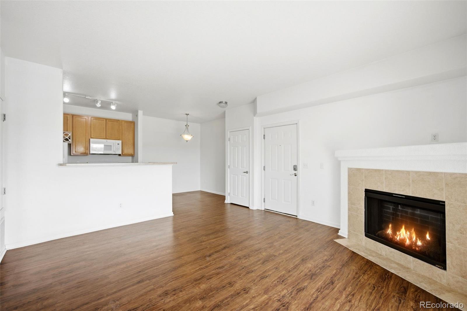 MLS Image #6 for 15700 e jamison drive,englewood, Colorado