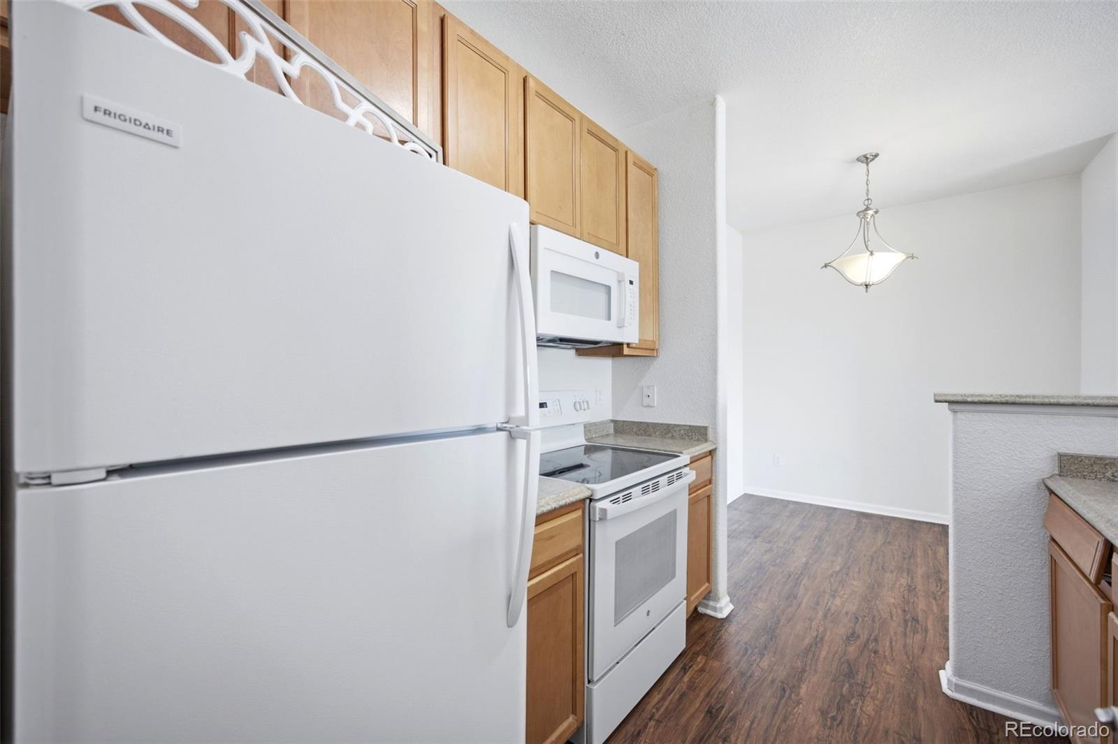 MLS Image #9 for 15700 e jamison drive,englewood, Colorado