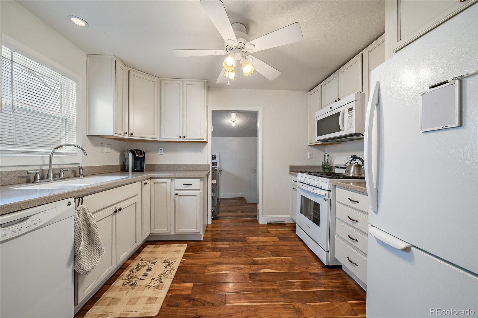 MLS Image #7 for 1003 s newton street,denver, Colorado
