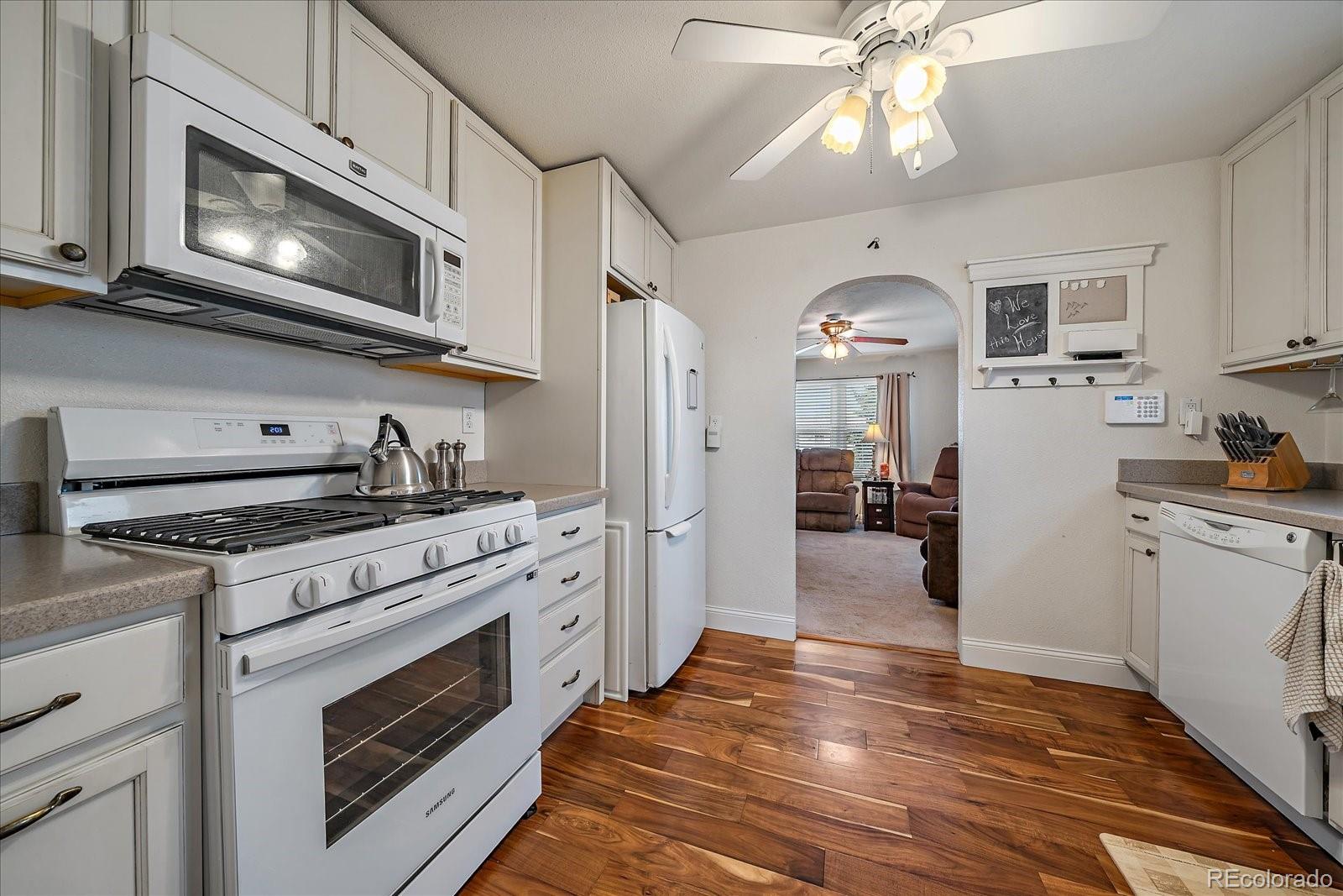 MLS Image #9 for 1003 s newton street,denver, Colorado