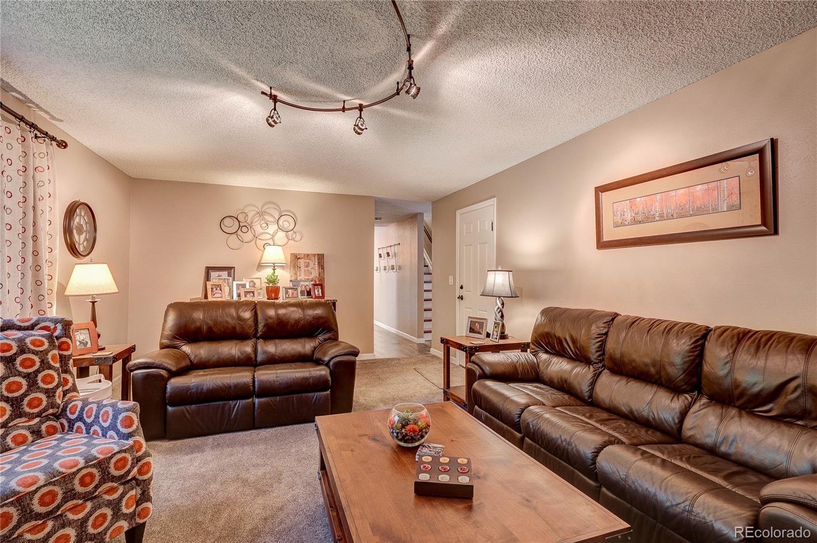 MLS Image #17 for 572 e long circle,centennial, Colorado