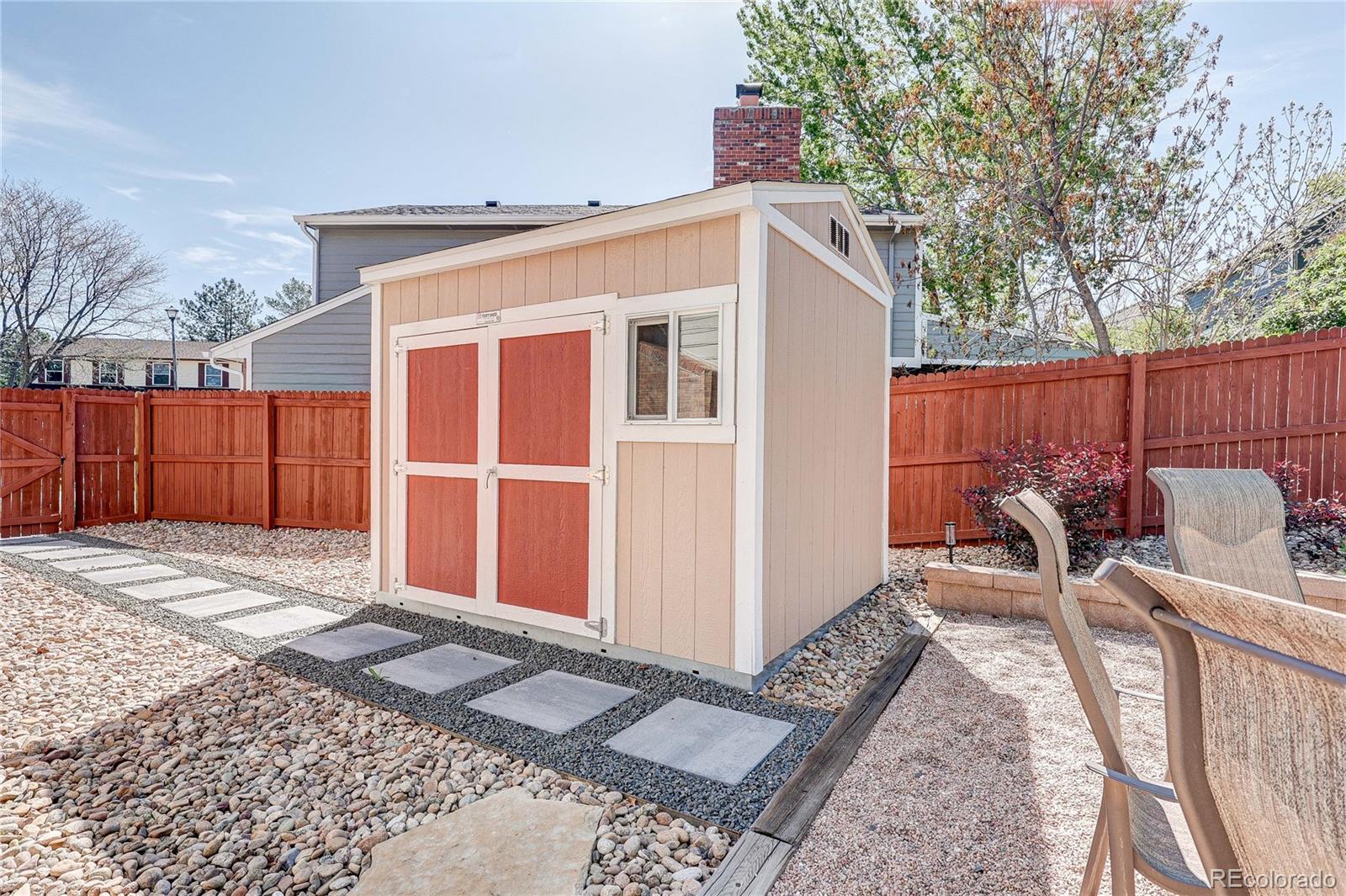 MLS Image #23 for 572 e long circle,centennial, Colorado