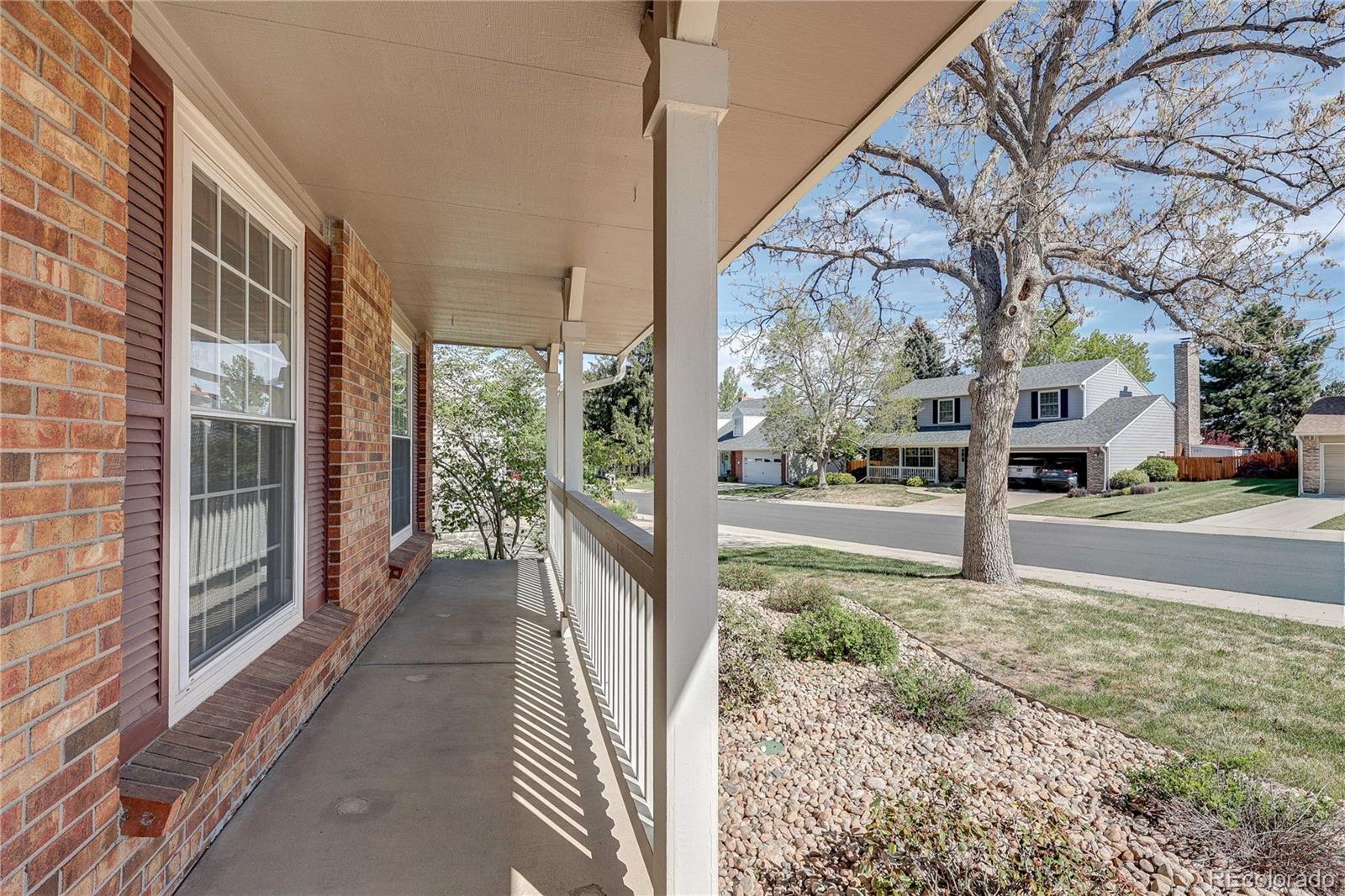 MLS Image #3 for 572 e long circle,centennial, Colorado