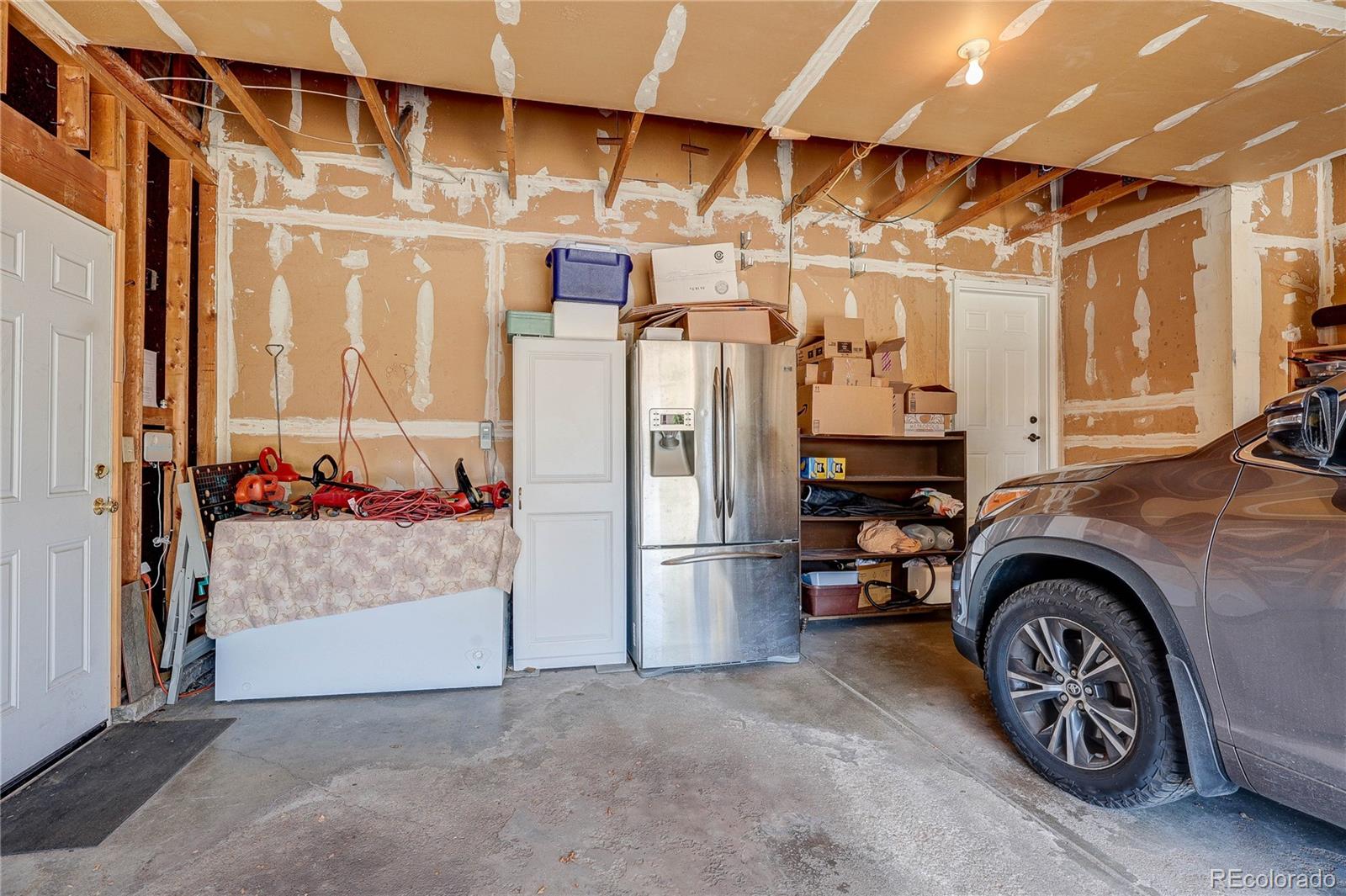 MLS Image #46 for 572 e long circle,centennial, Colorado