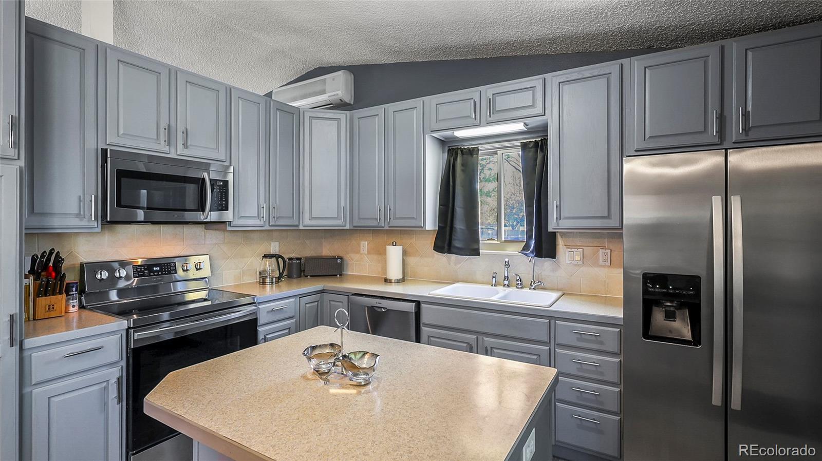 MLS Image #6 for 331  cheyenne street,fort morgan, Colorado