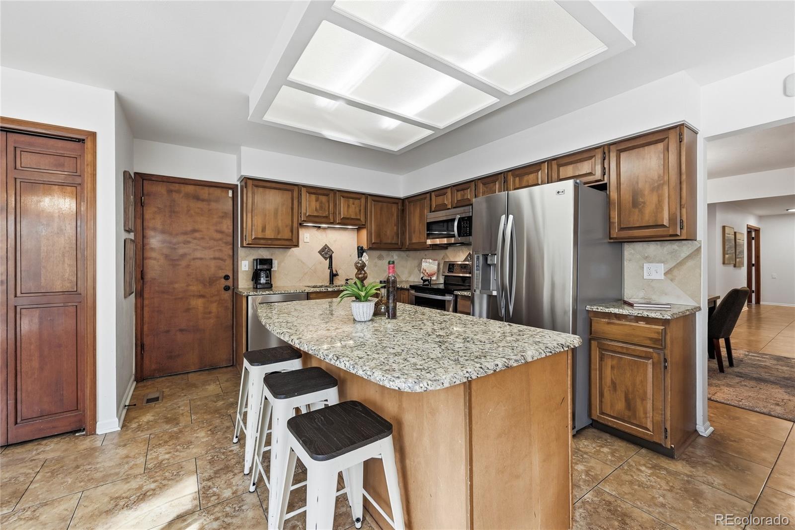 MLS Image #10 for 3086 e hinsdale avenue,centennial, Colorado
