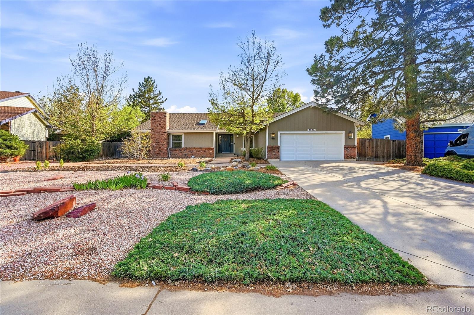 MLS Image #2 for 3086 e hinsdale avenue,centennial, Colorado