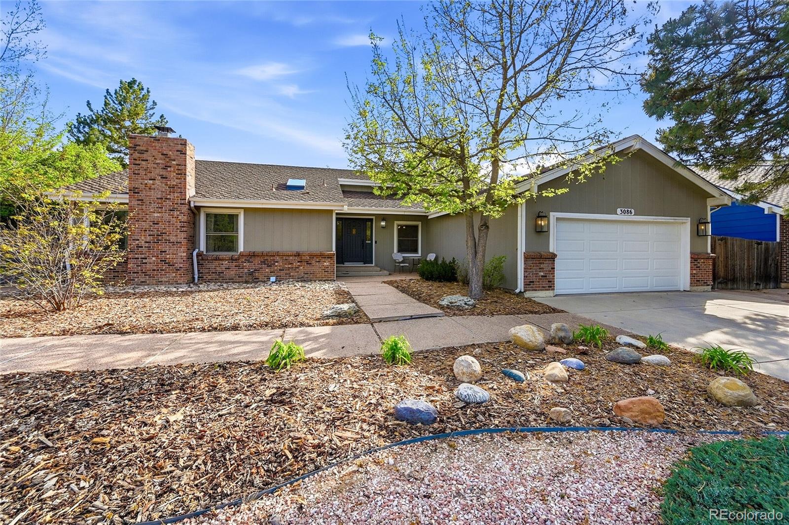 MLS Image #3 for 3086 e hinsdale avenue,centennial, Colorado