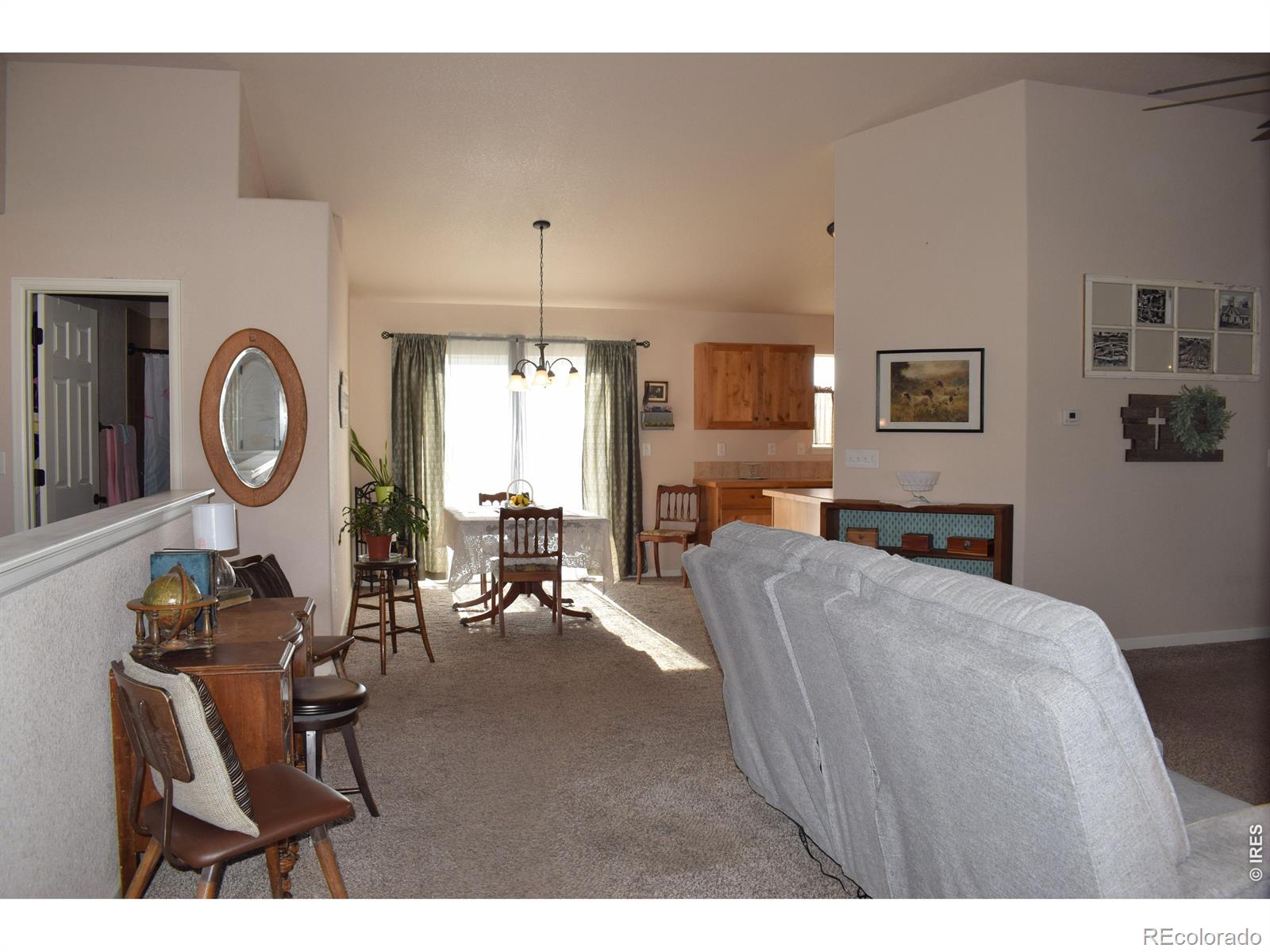 MLS Image #5 for 4400  paintbrush drive,evans, Colorado