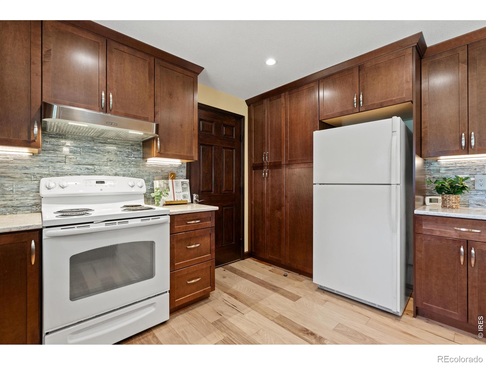 MLS Image #13 for 1805  axial drive,loveland, Colorado