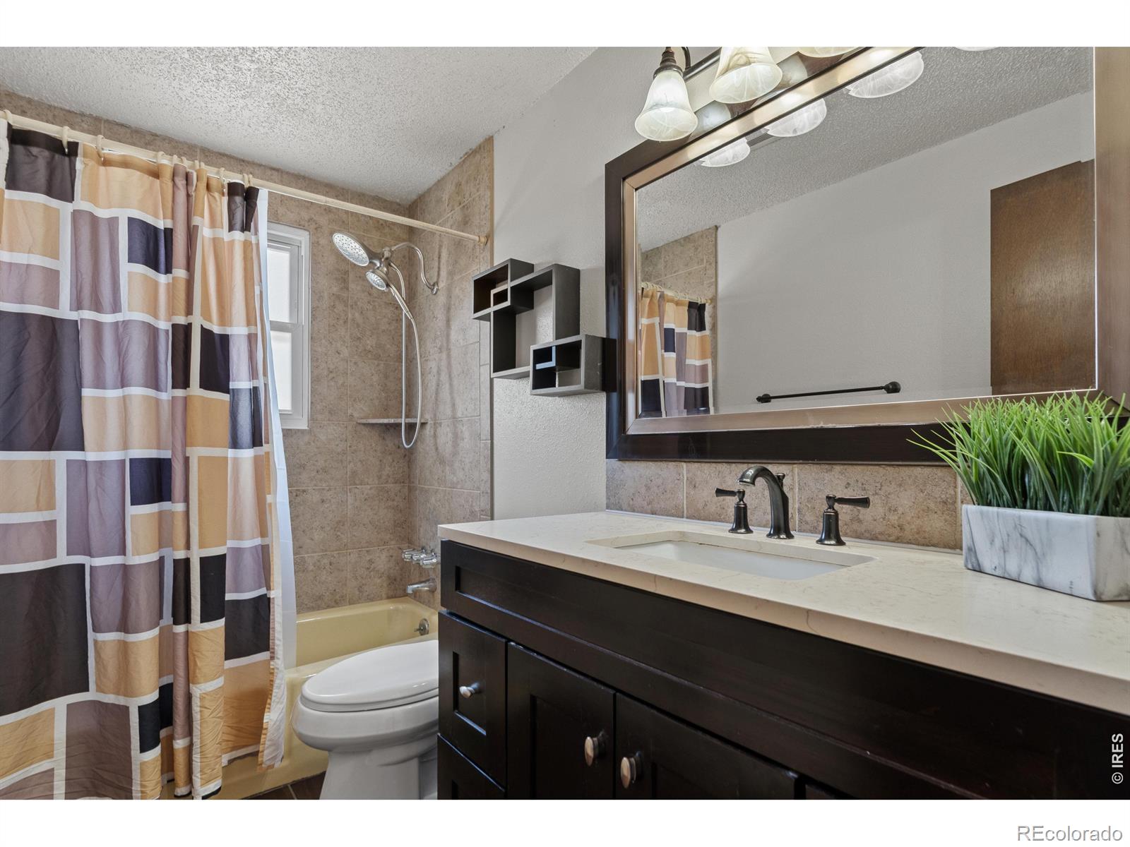 MLS Image #14 for 1805  axial drive,loveland, Colorado