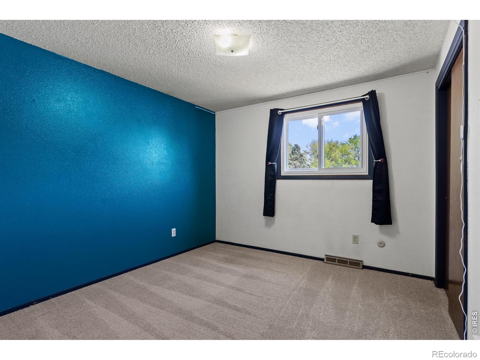 MLS Image #18 for 1805  axial drive,loveland, Colorado