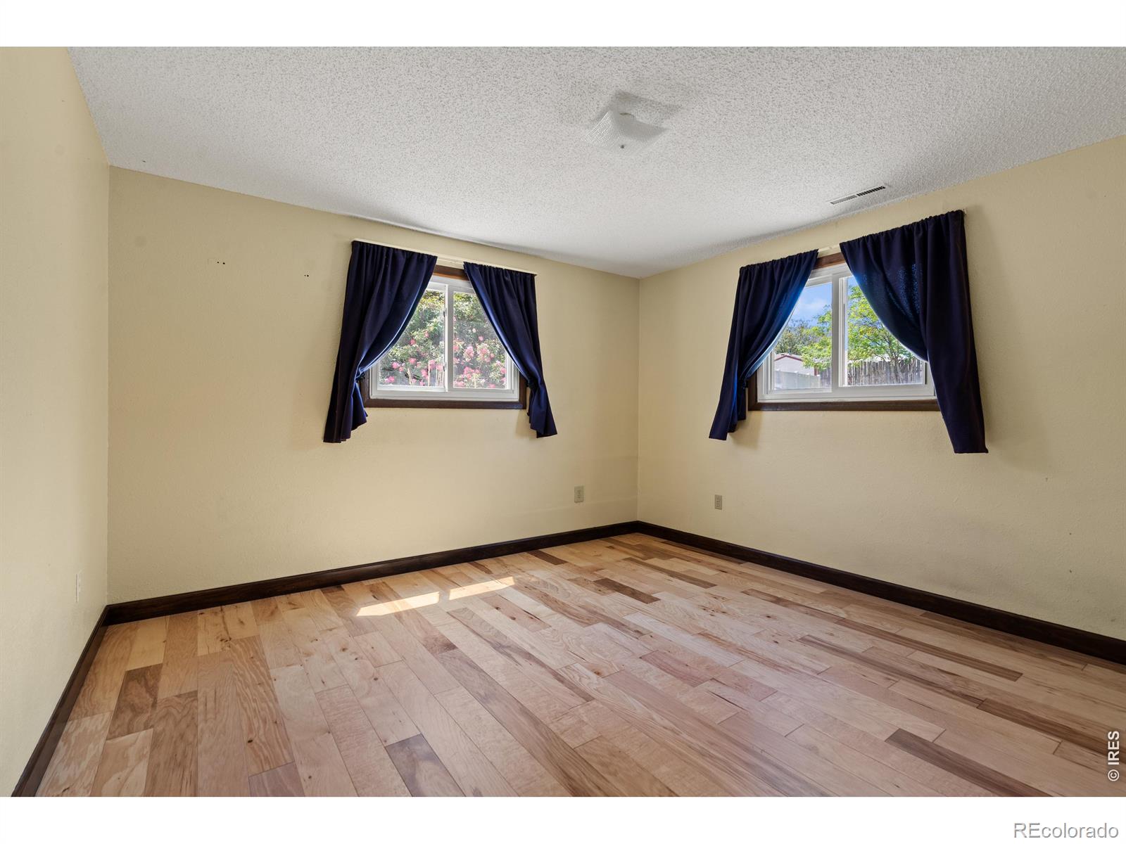 MLS Image #28 for 1805  axial drive,loveland, Colorado