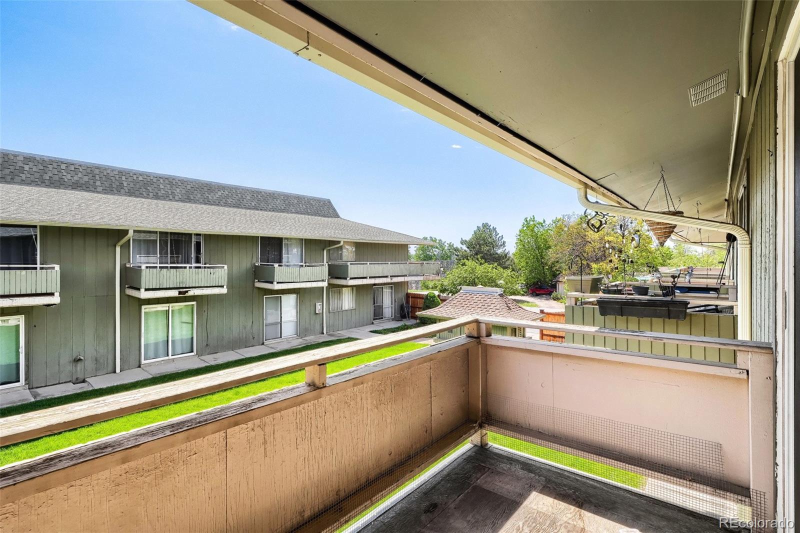MLS Image #16 for 9925 w 20th avenue,lakewood, Colorado