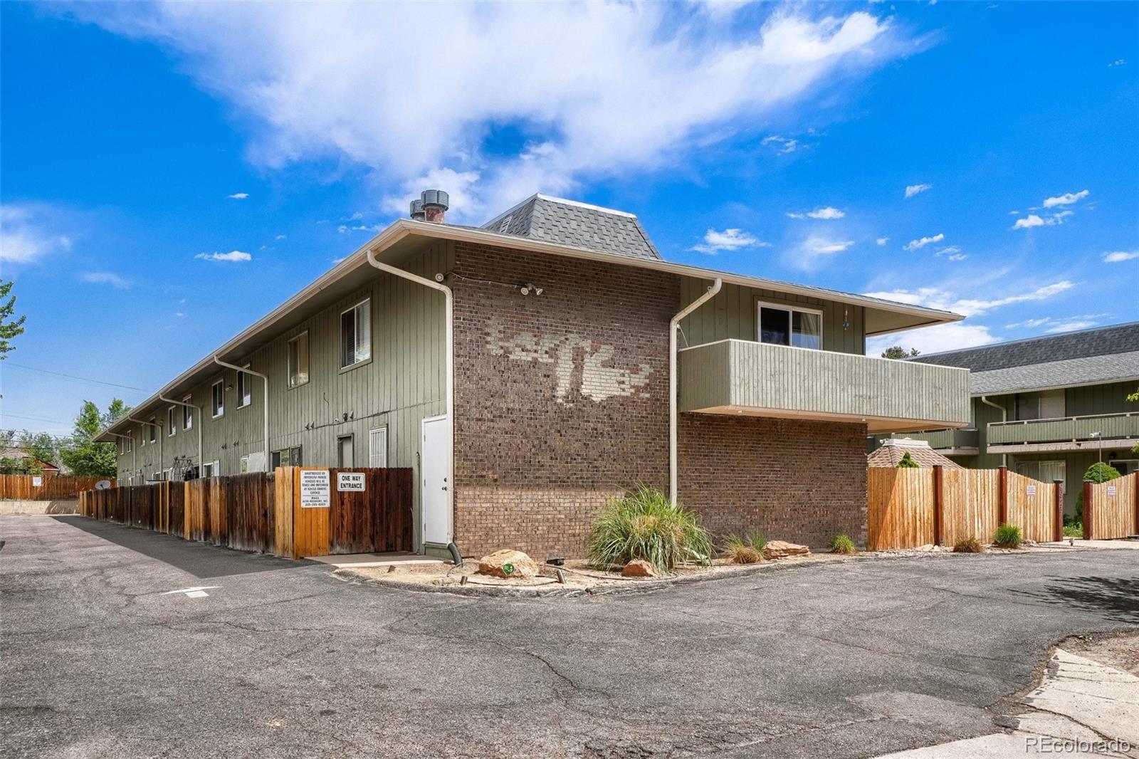 MLS Image #18 for 9925 w 20th avenue,lakewood, Colorado