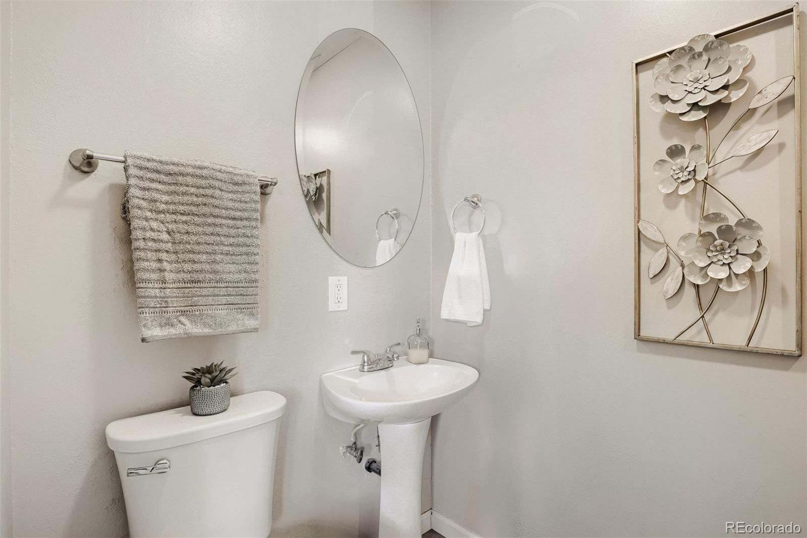 MLS Image #8 for 9925 w 20th avenue,lakewood, Colorado