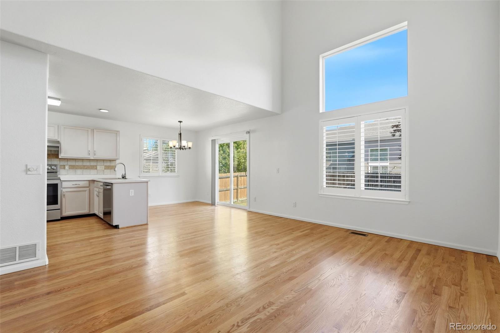MLS Image #3 for 451 w 114th place,northglenn, Colorado