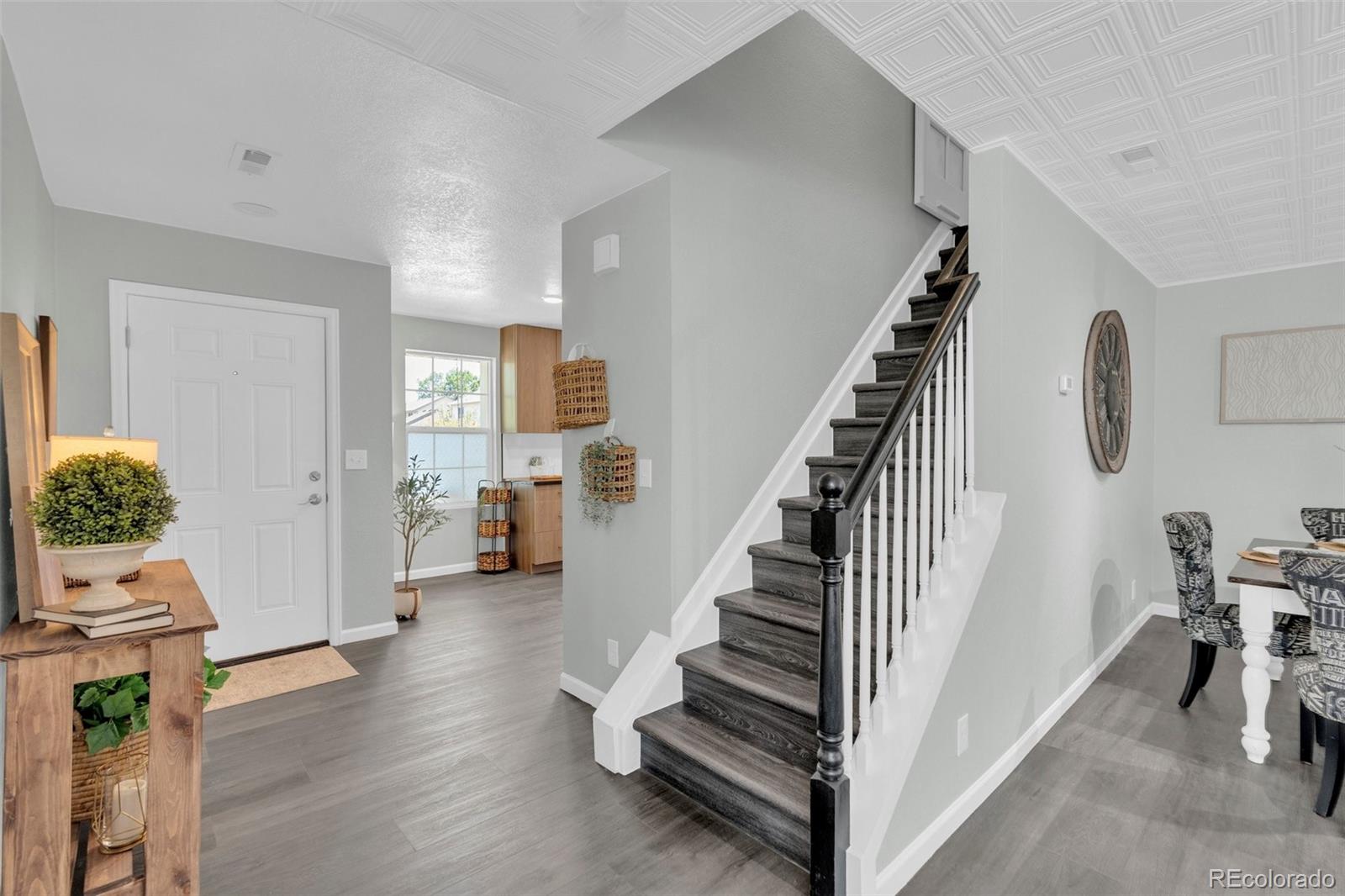 MLS Image #10 for 10700  kimblewyck circle,denver, Colorado