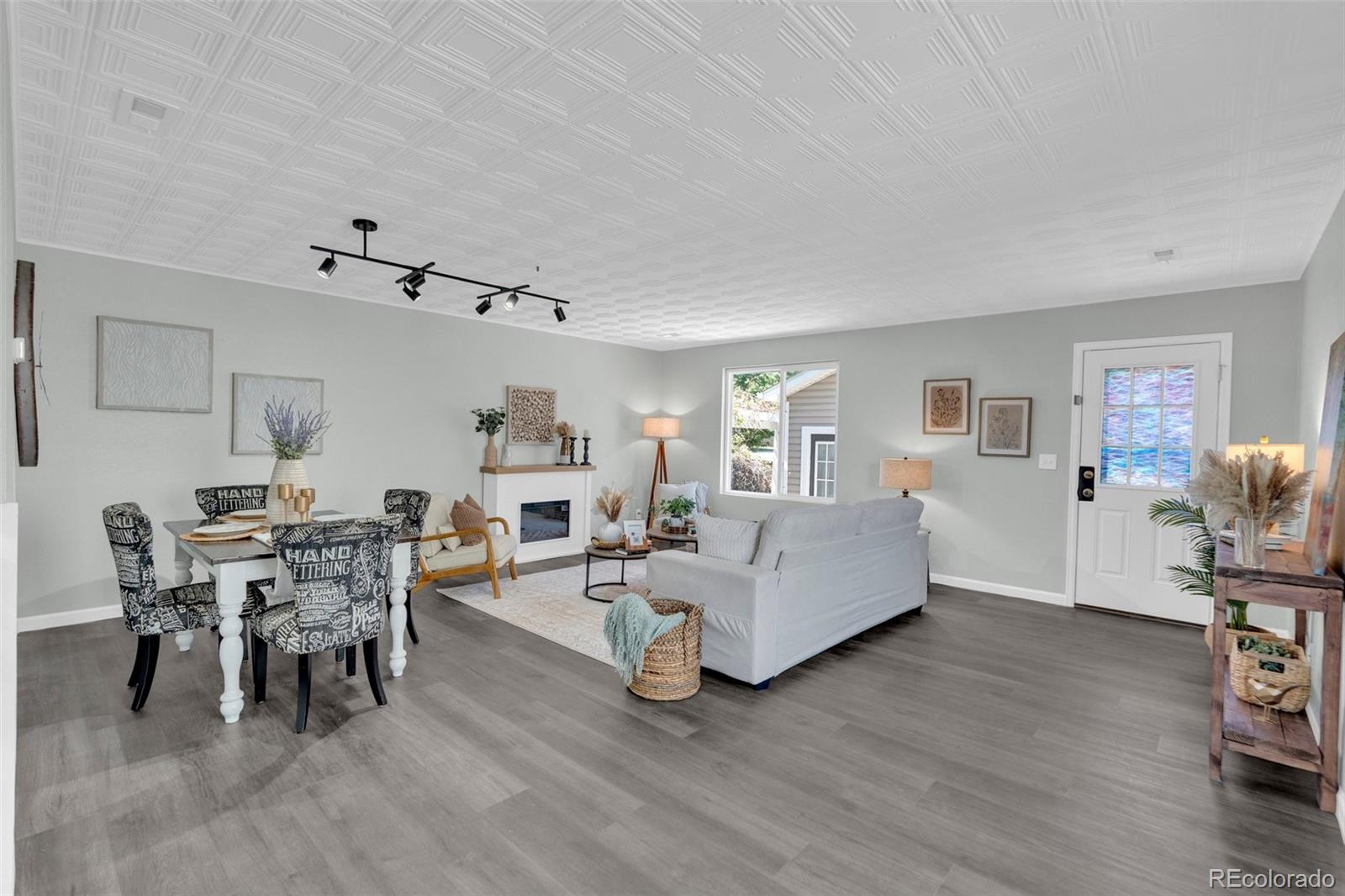 MLS Image #2 for 10700  kimblewyck circle,denver, Colorado