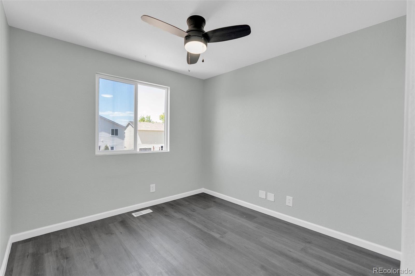 MLS Image #22 for 10700  kimblewyck circle,denver, Colorado