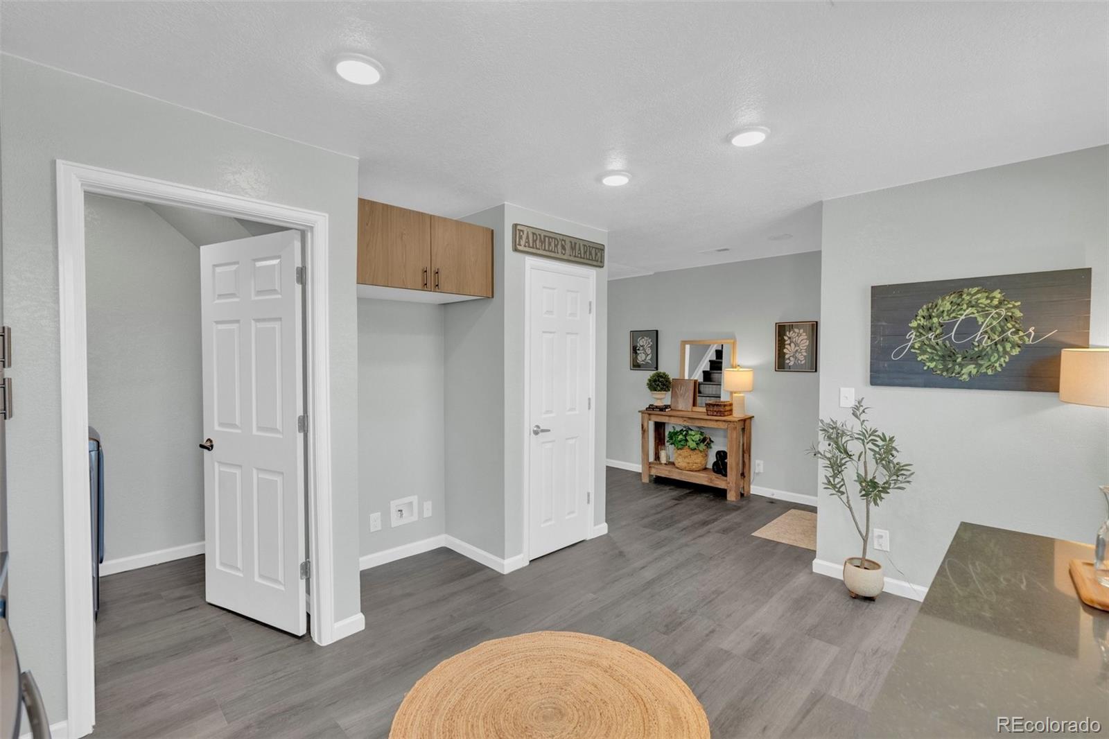 MLS Image #8 for 10700  kimblewyck circle,denver, Colorado
