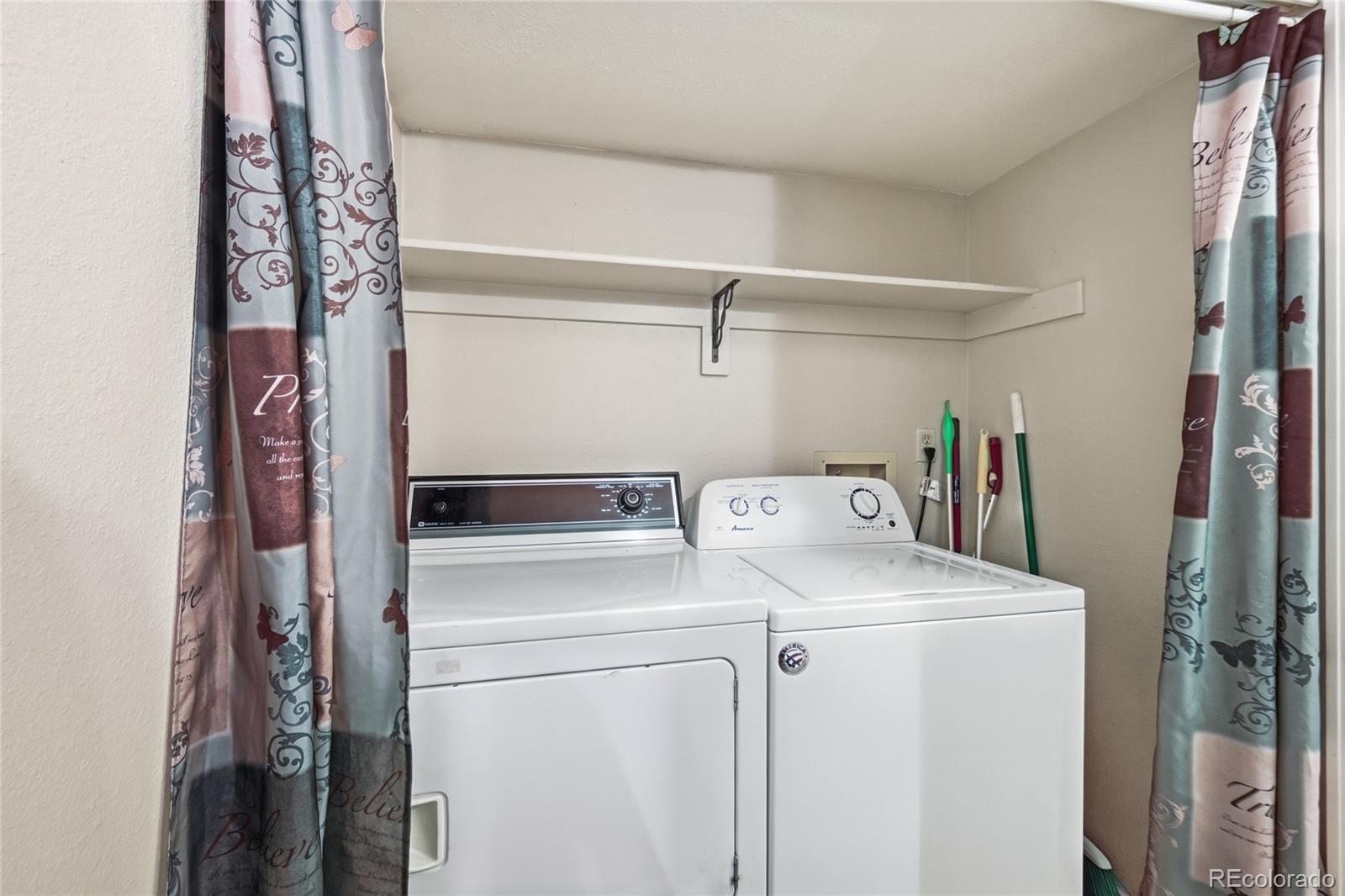 MLS Image #12 for 3465 s ammons street,lakewood, Colorado
